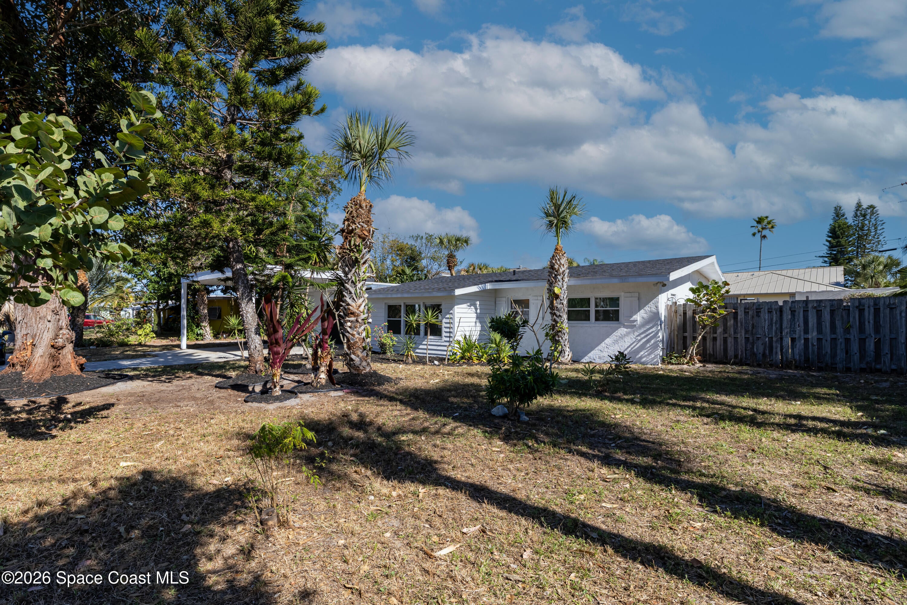 2230 Sunset Ave, Indialantic, FL 32903 photo