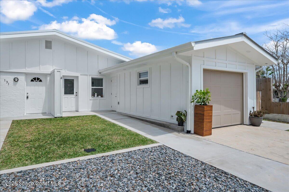 131 Cedar Ave, Cocoa Beach, FL 32931 photo