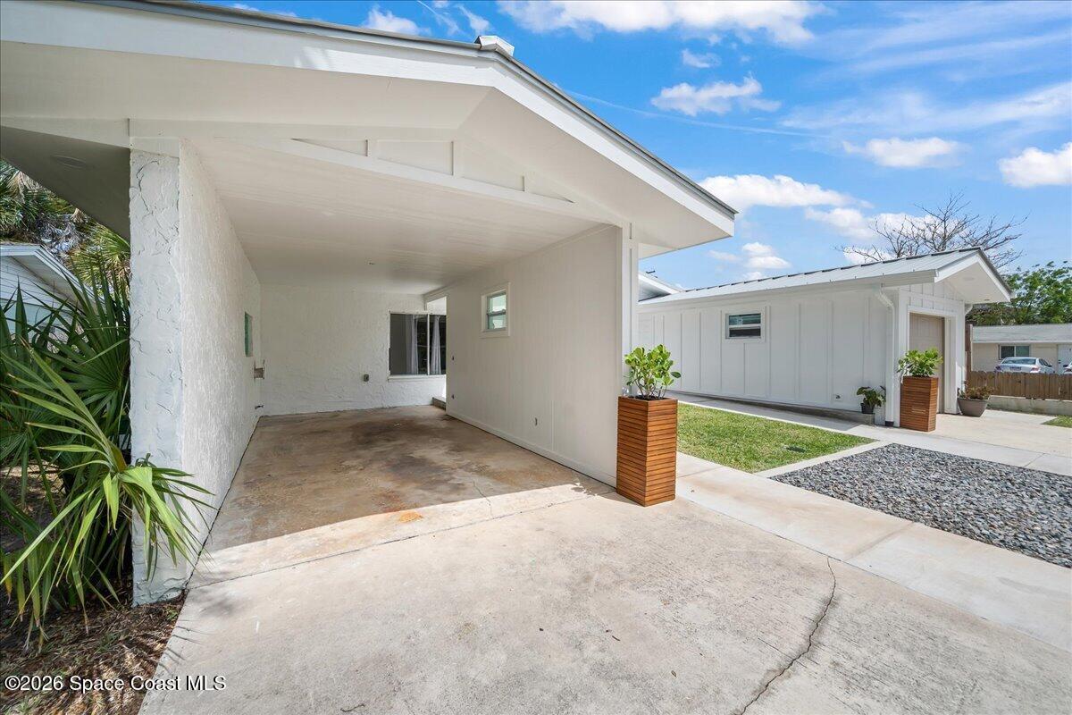 131 Cedar Ave, Cocoa Beach, FL 32931 photo