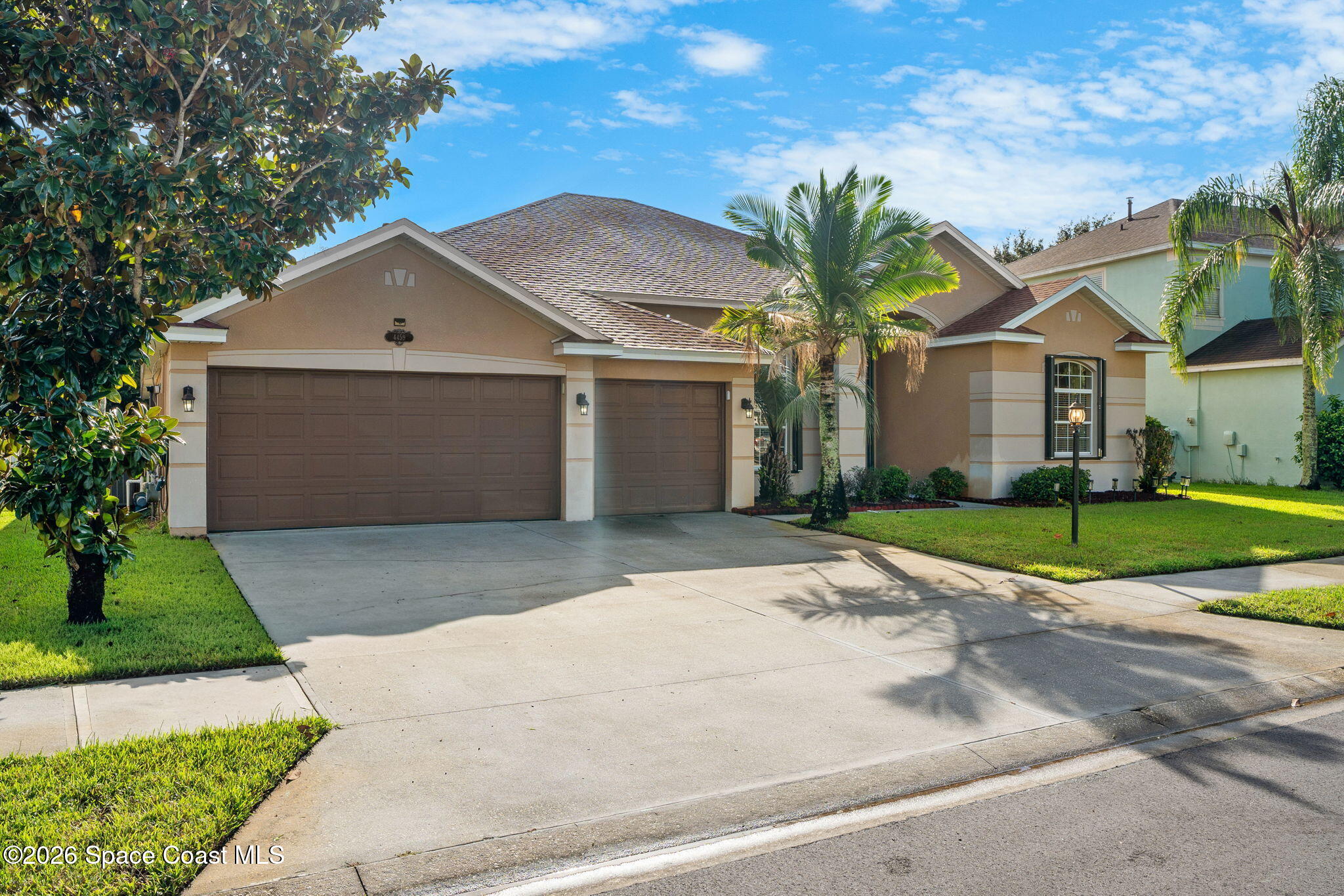 4459 Chastain Dr, Melbourne, FL 32940 photo