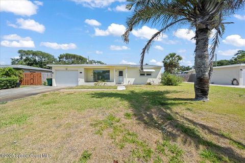 Single Family Residence in Satellite Beach FL 117 E Claridge Street.jpg