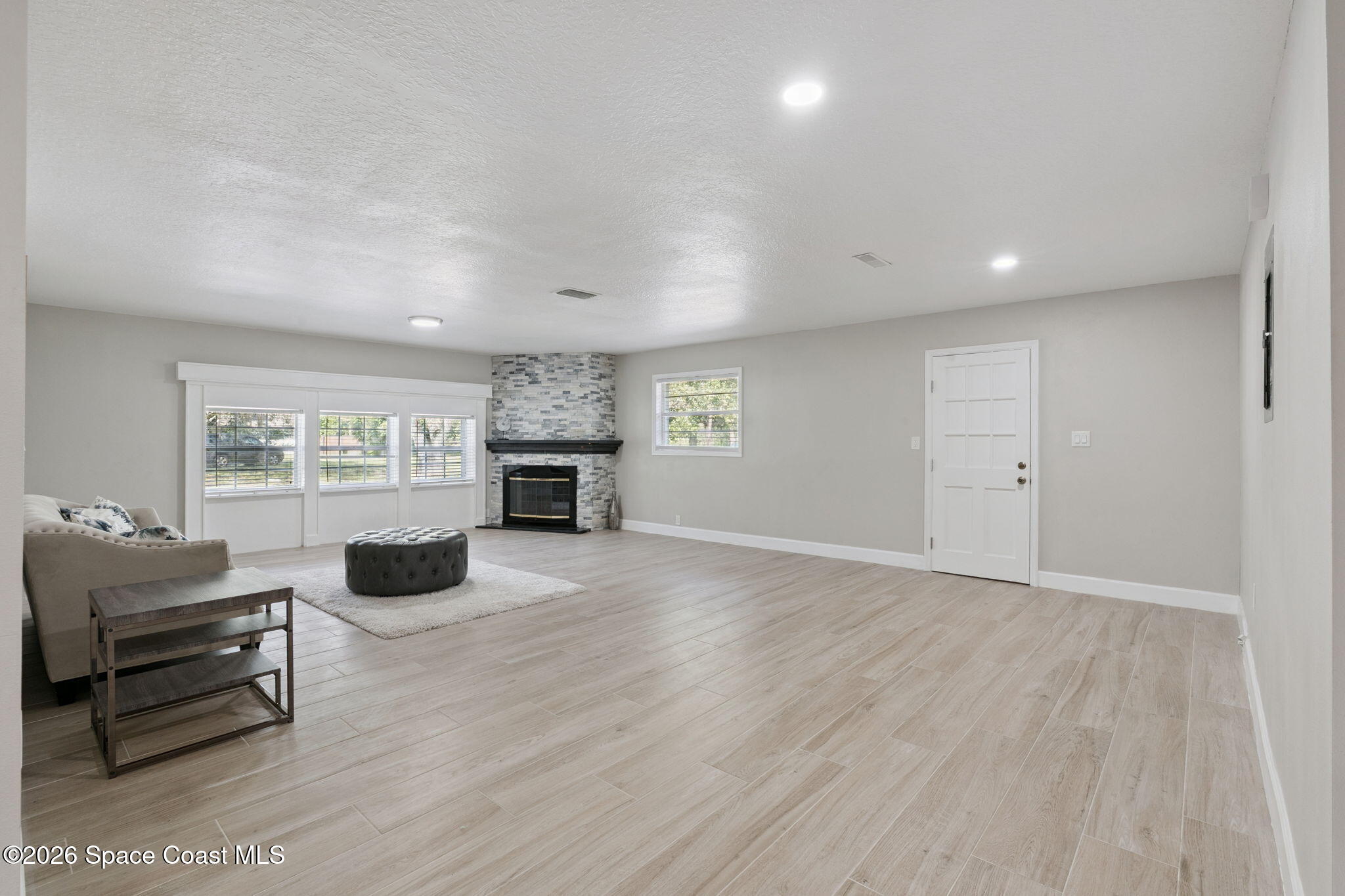 1033 Crystal Bowl Cir, Casselberry, FL 32707 photo