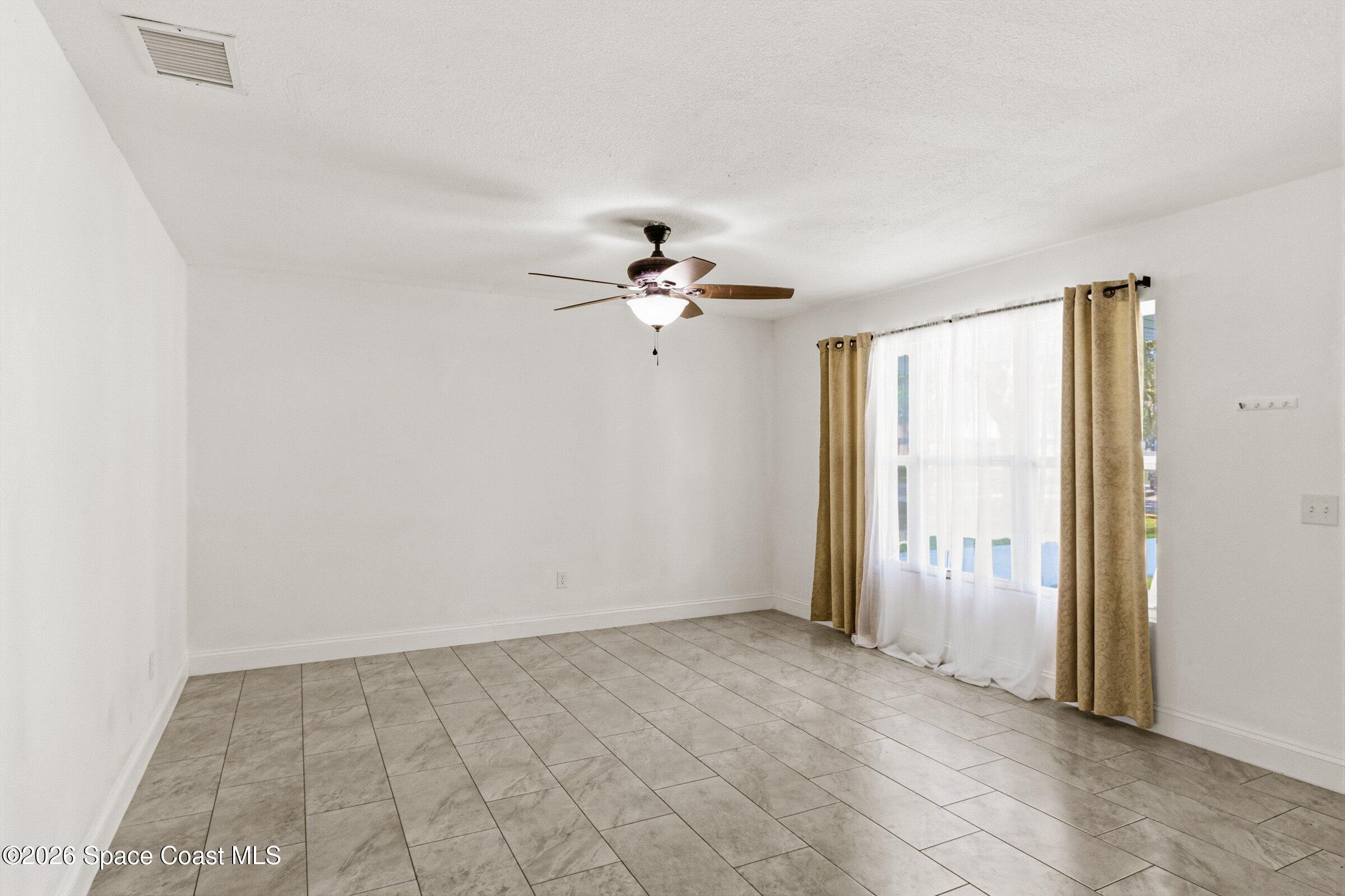 565 Wistar Ct, Palm Bay, FL 32907 photo