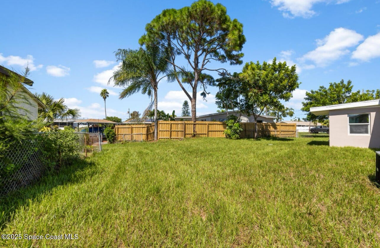 280 Tiki Dr, Merritt Island, FL 32953 photo