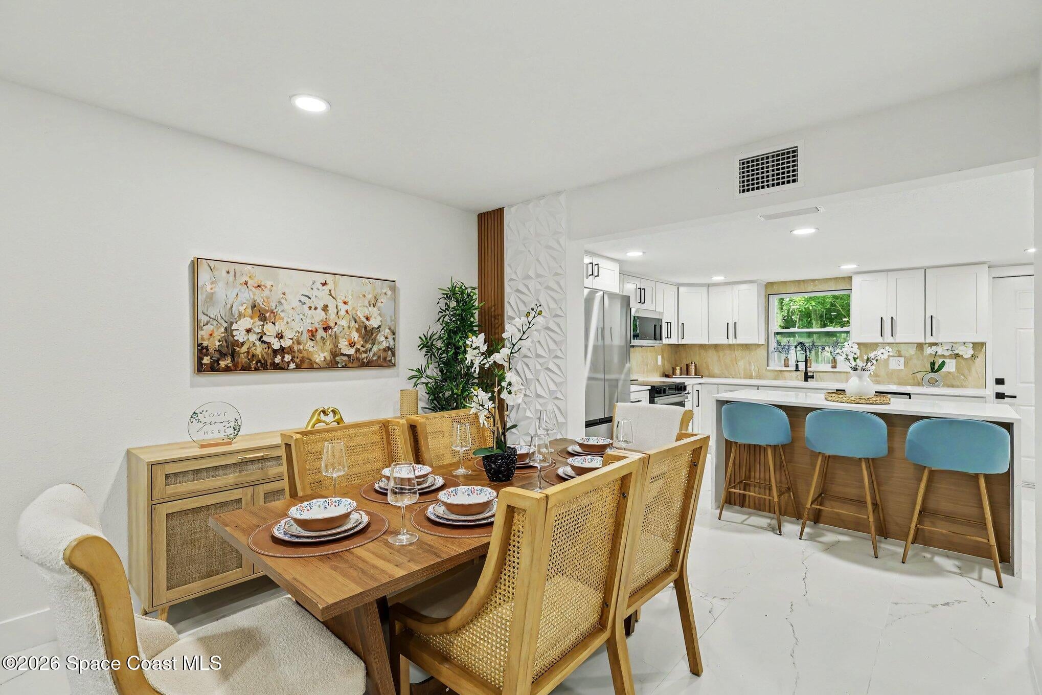1531 S Orlando Ave, Cocoa Beach, FL 32931 photo