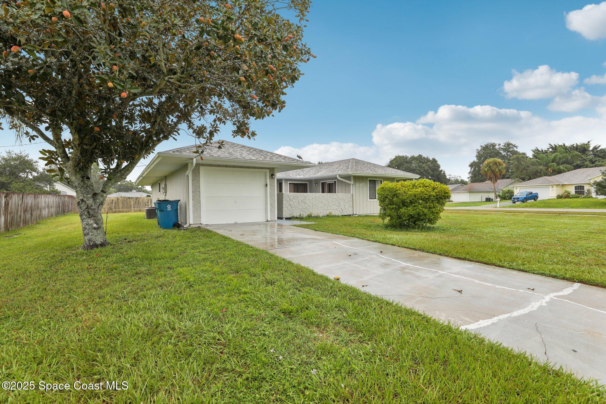 2197 Paoli Dr, Palm Bay, FL 32907