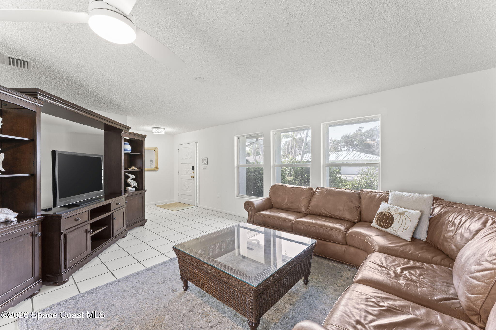 113 Holiday Ln, Cocoa Beach, FL 32931 photo
