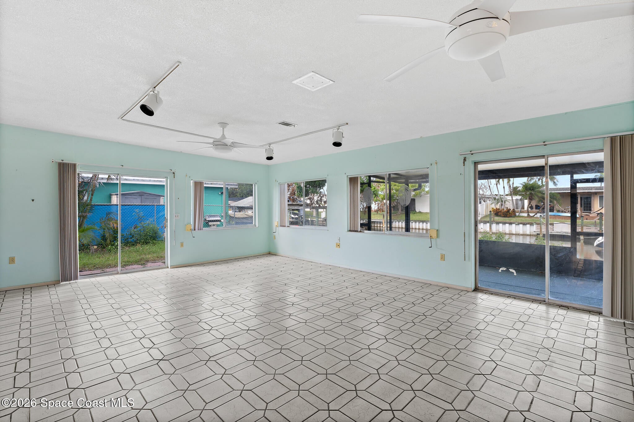 432 Finch Dr, Satellite Beach, FL 32937 photo