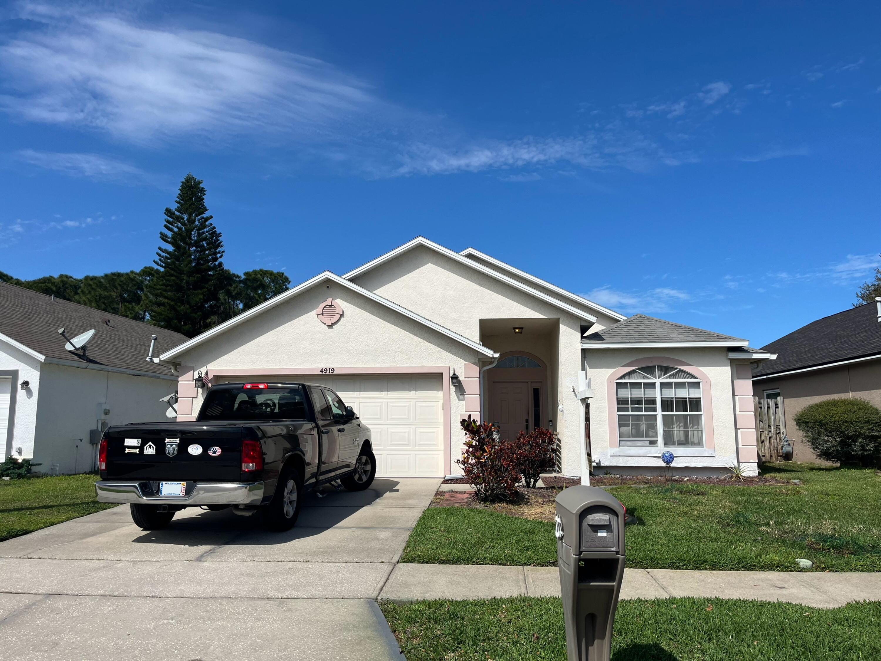 4919 Erin Ln, Melbourne, FL 32940