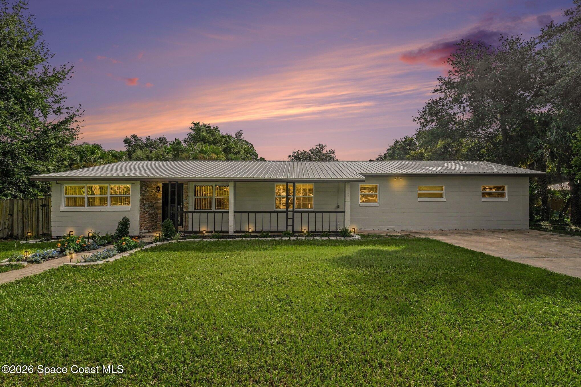 3475 Dixie Hwy, Mims, FL 32754