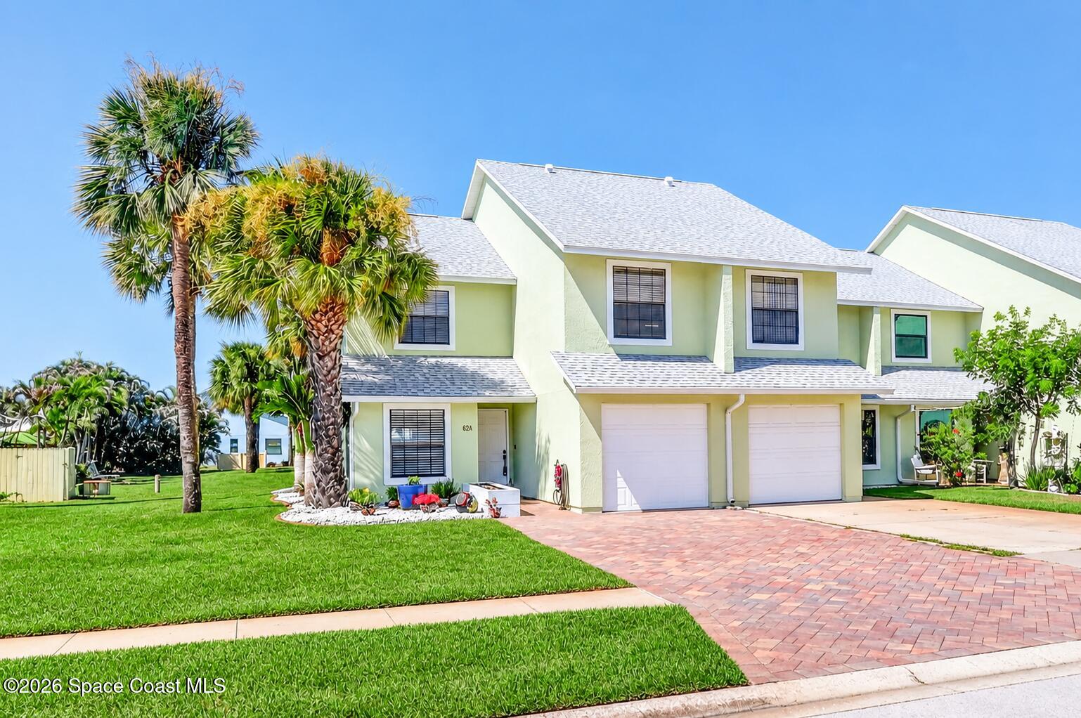 18 Anchor Dr, Indian Harbour Beach, FL 32937