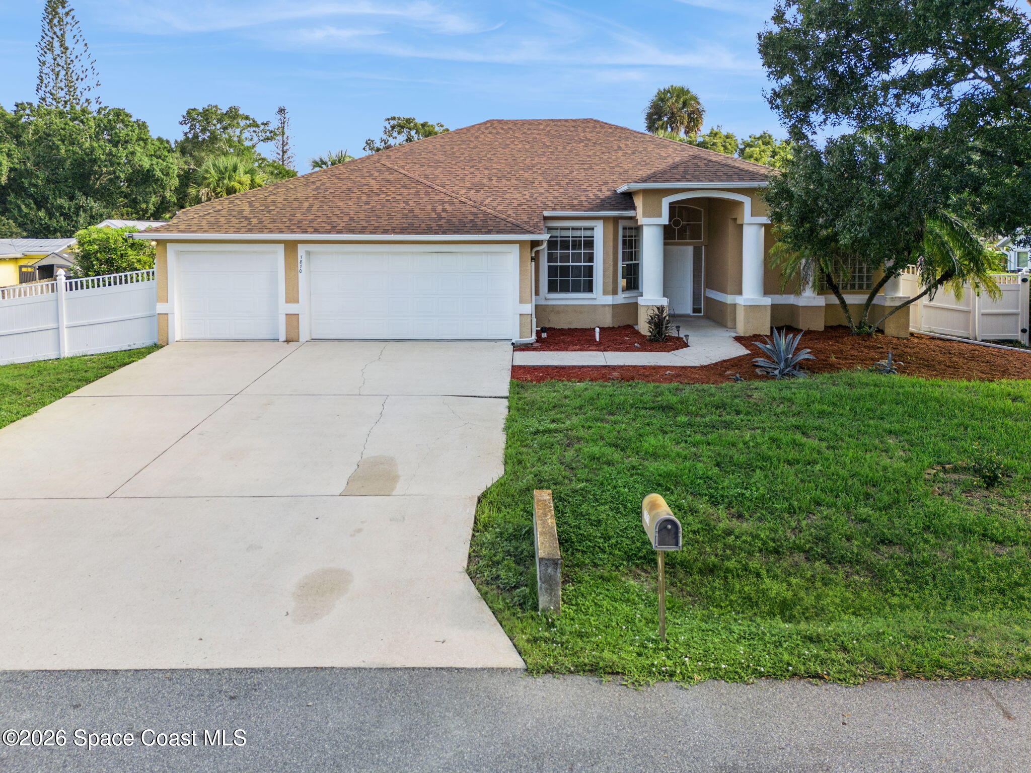 7870 Olive Grove Ave, West Melbourne, FL 32904 photo