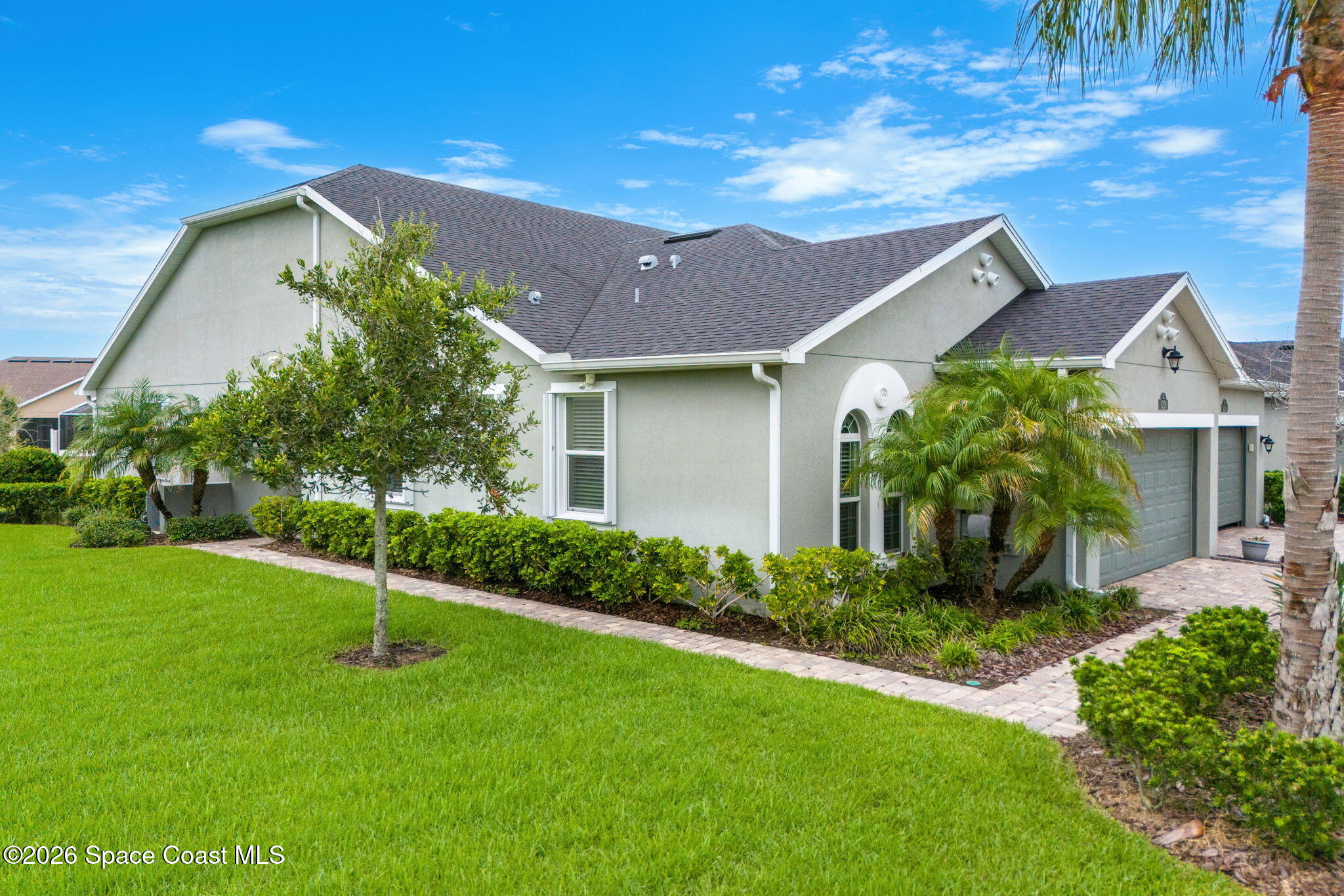8224 Loren Cove Dr, Melbourne, FL 32940 photo