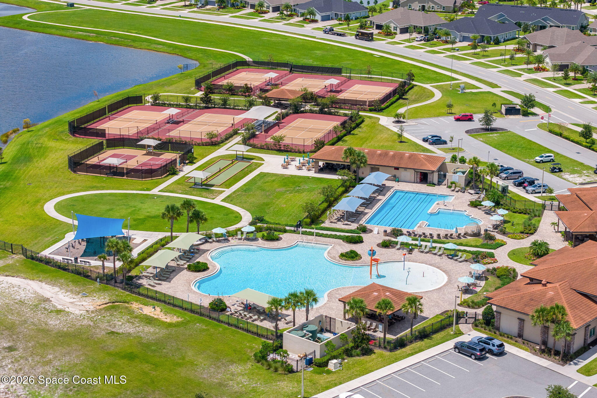 8224 Loren Cove Dr, Melbourne, FL 32940 photo