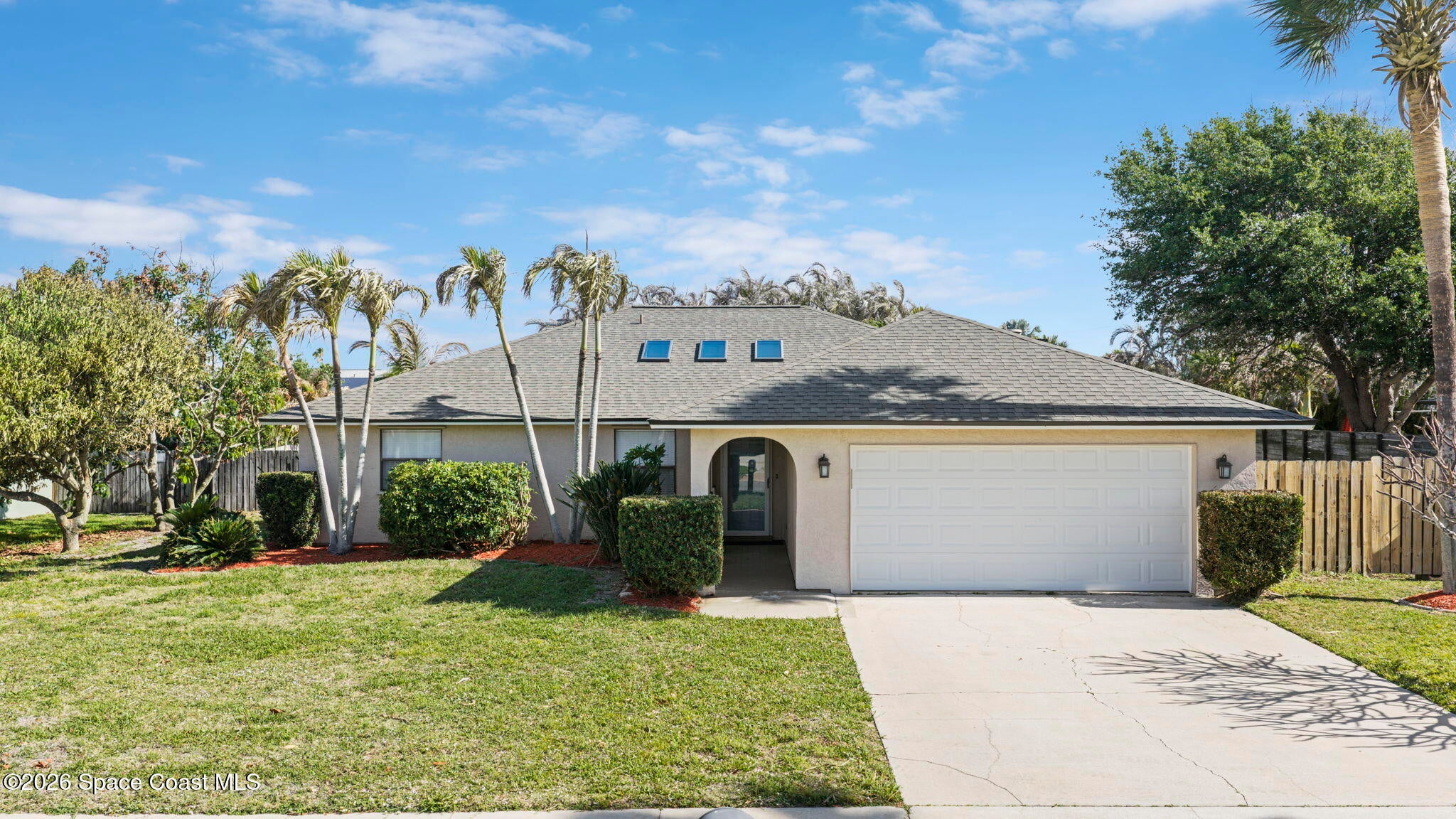 206 Fir Ave, Melbourne Beach, FL 32951