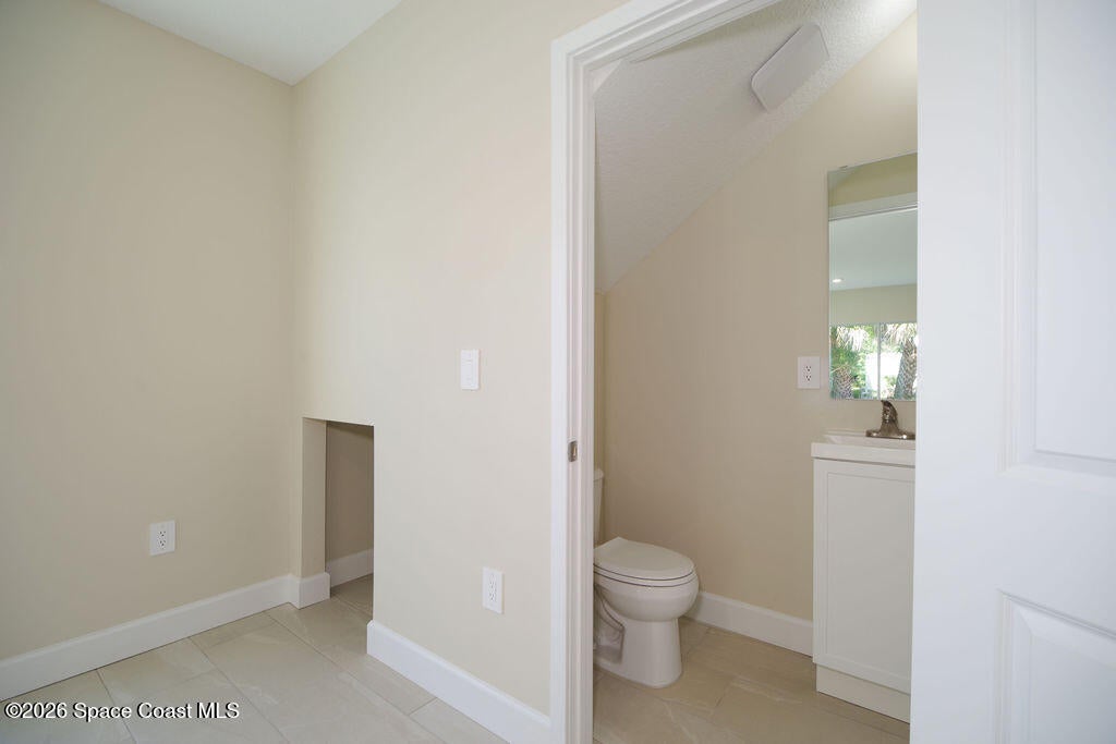 992 Mathers St, Melbourne, FL 32935 photo