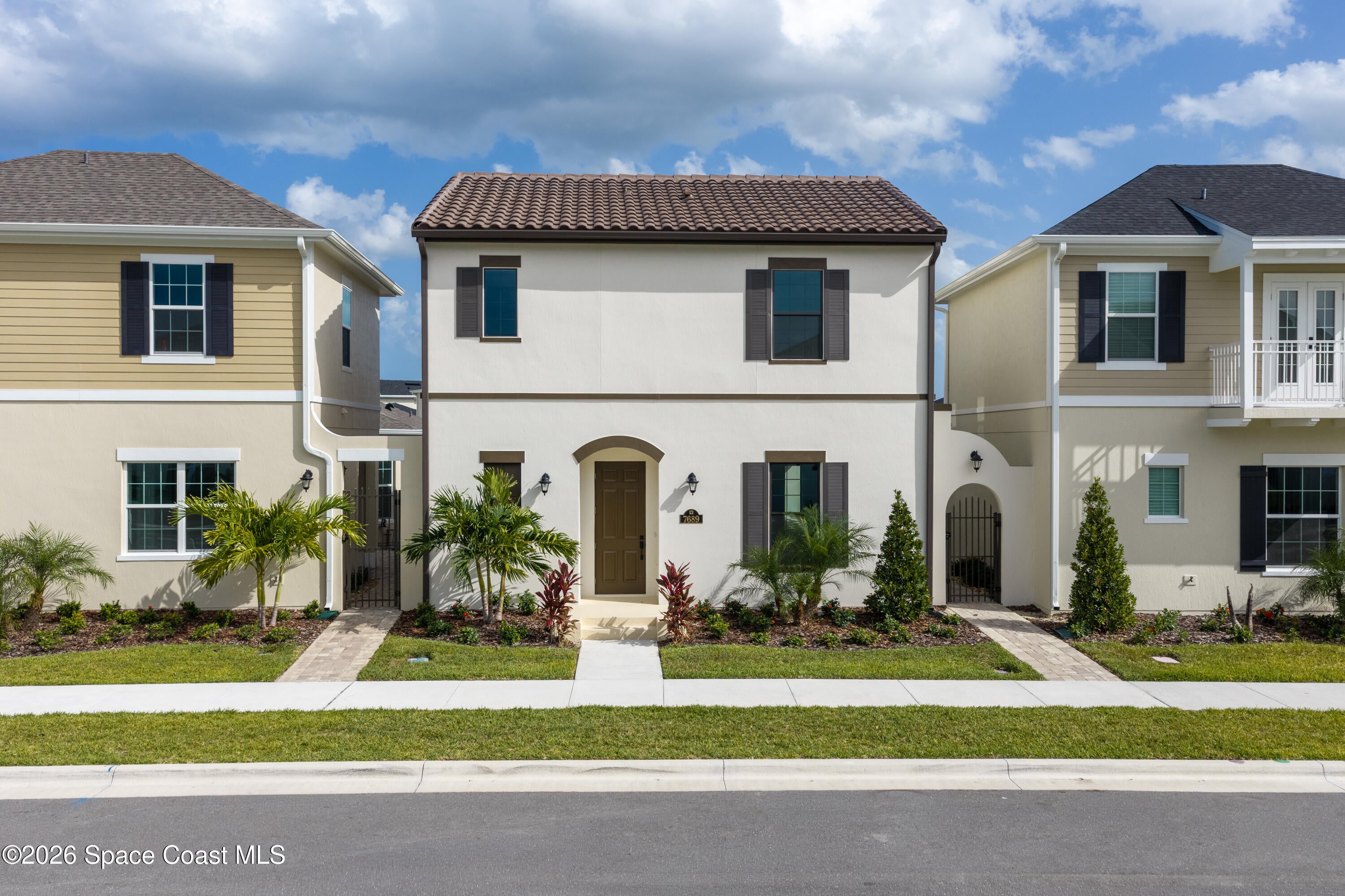 7689 Allure Dr, Melbourne, FL 32940