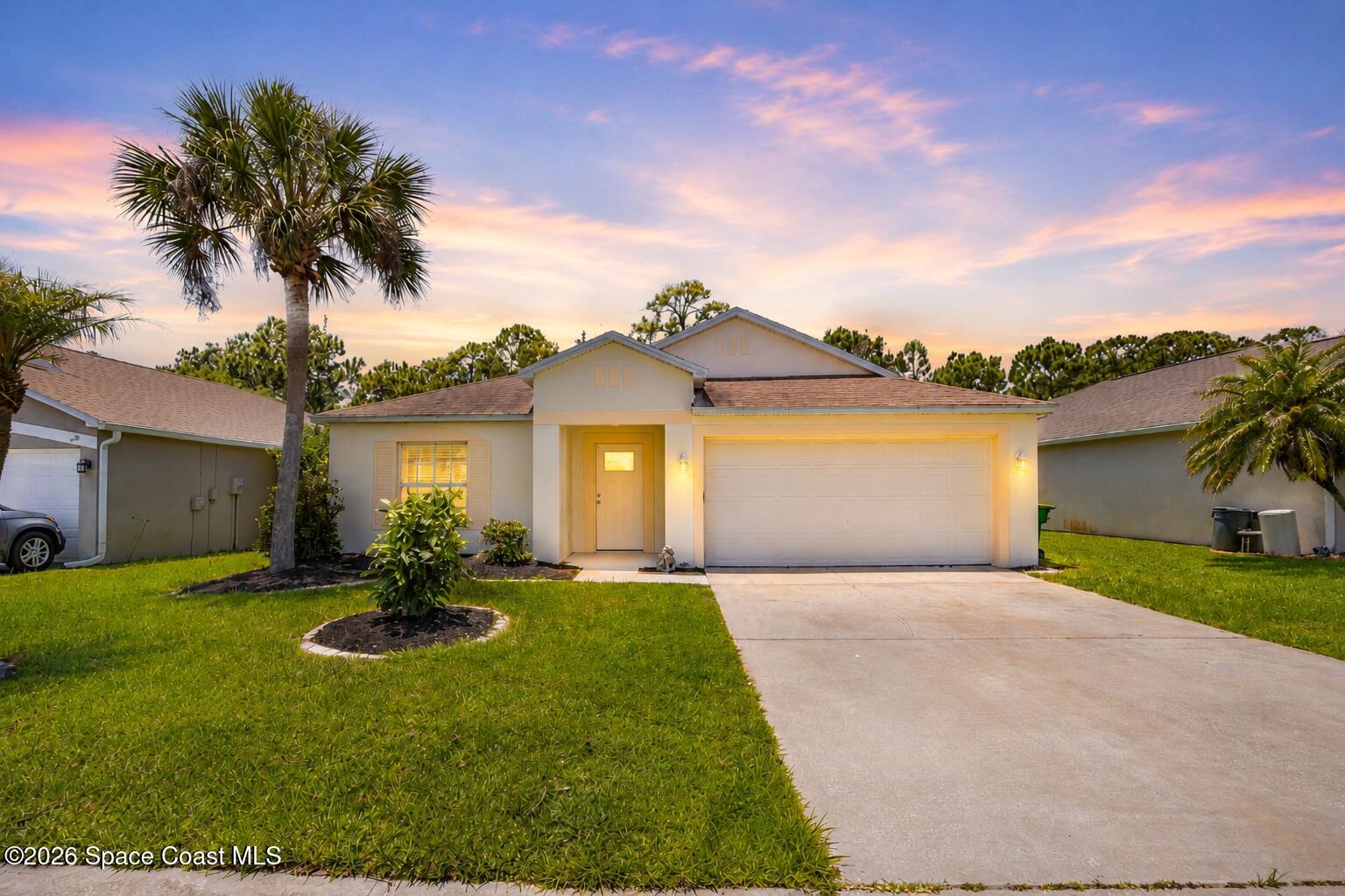 4077 Mount Carmel Ln, Melbourne, FL 32901 photo