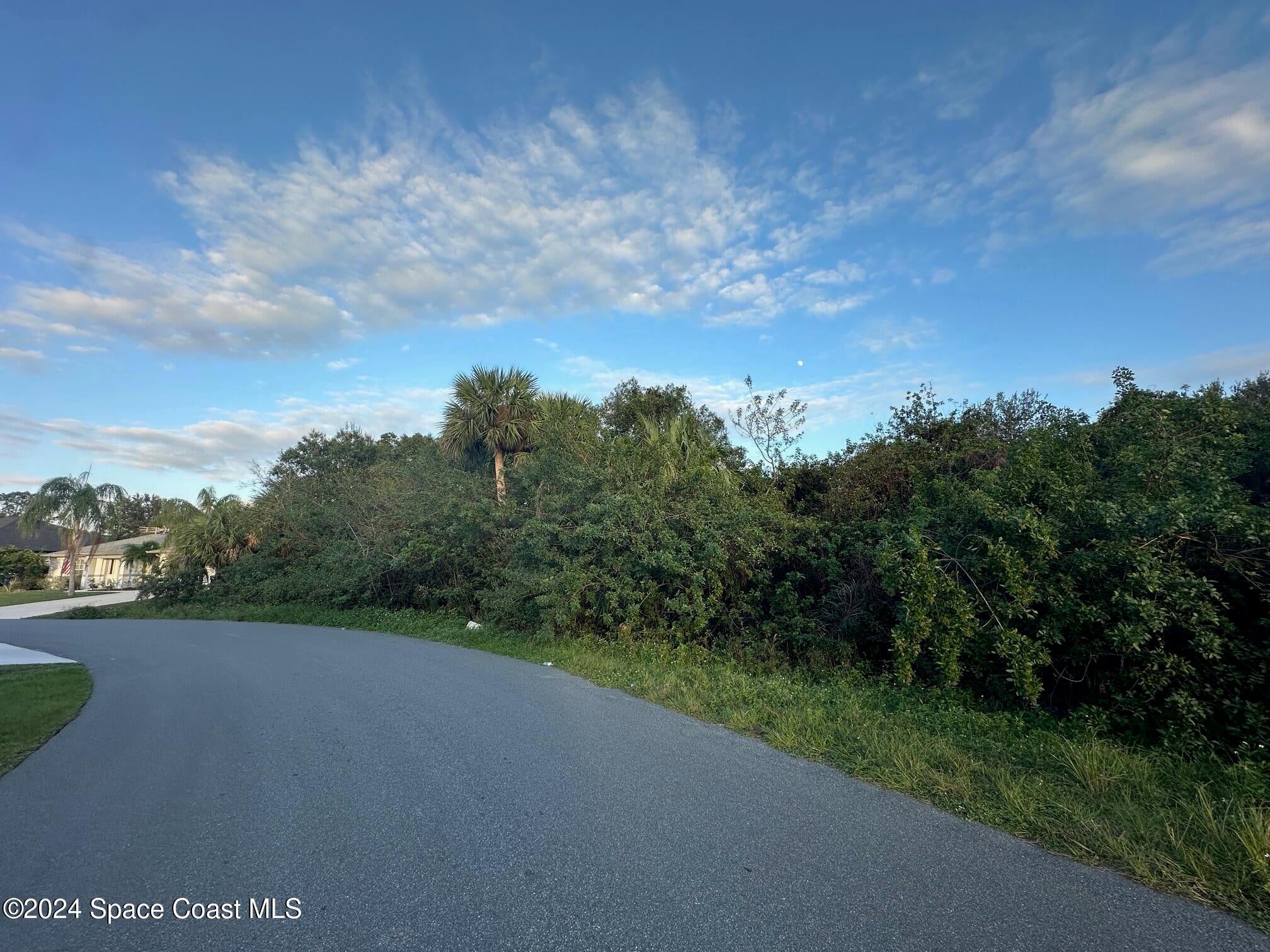 2961 Palisades Dr, Palm Bay, FL 32909 photo