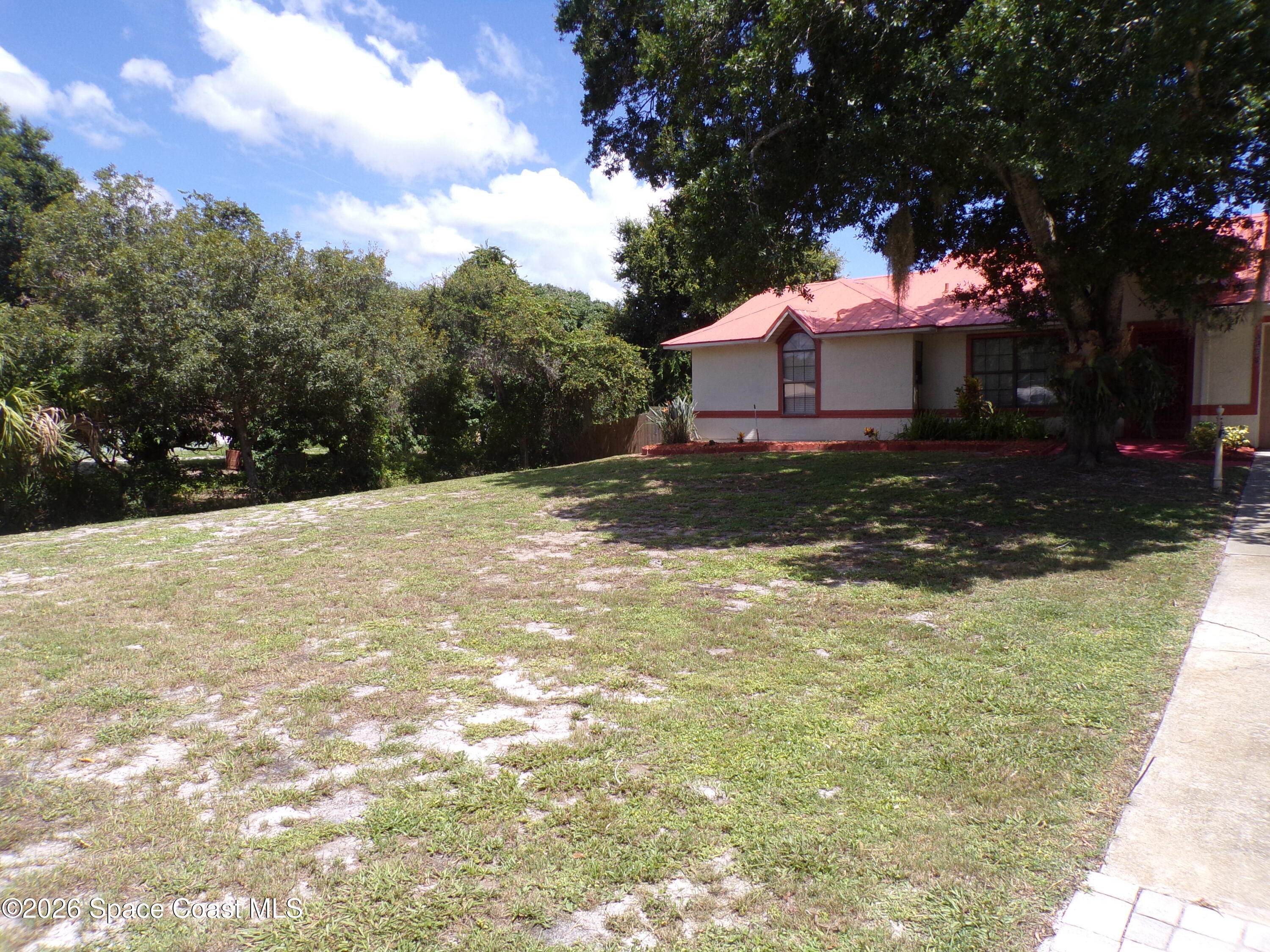 3950 Fooshe Ave, Sebastian, FL 32976 photo