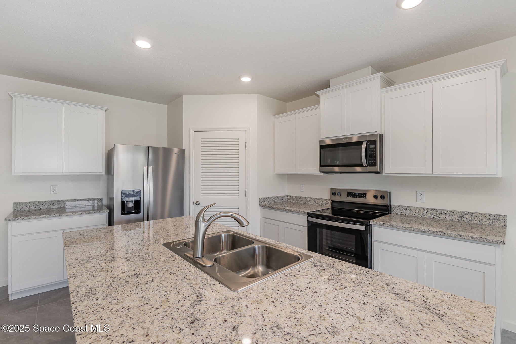 1644 Garabaldi Cir, Palm Bay, FL 32909 photo