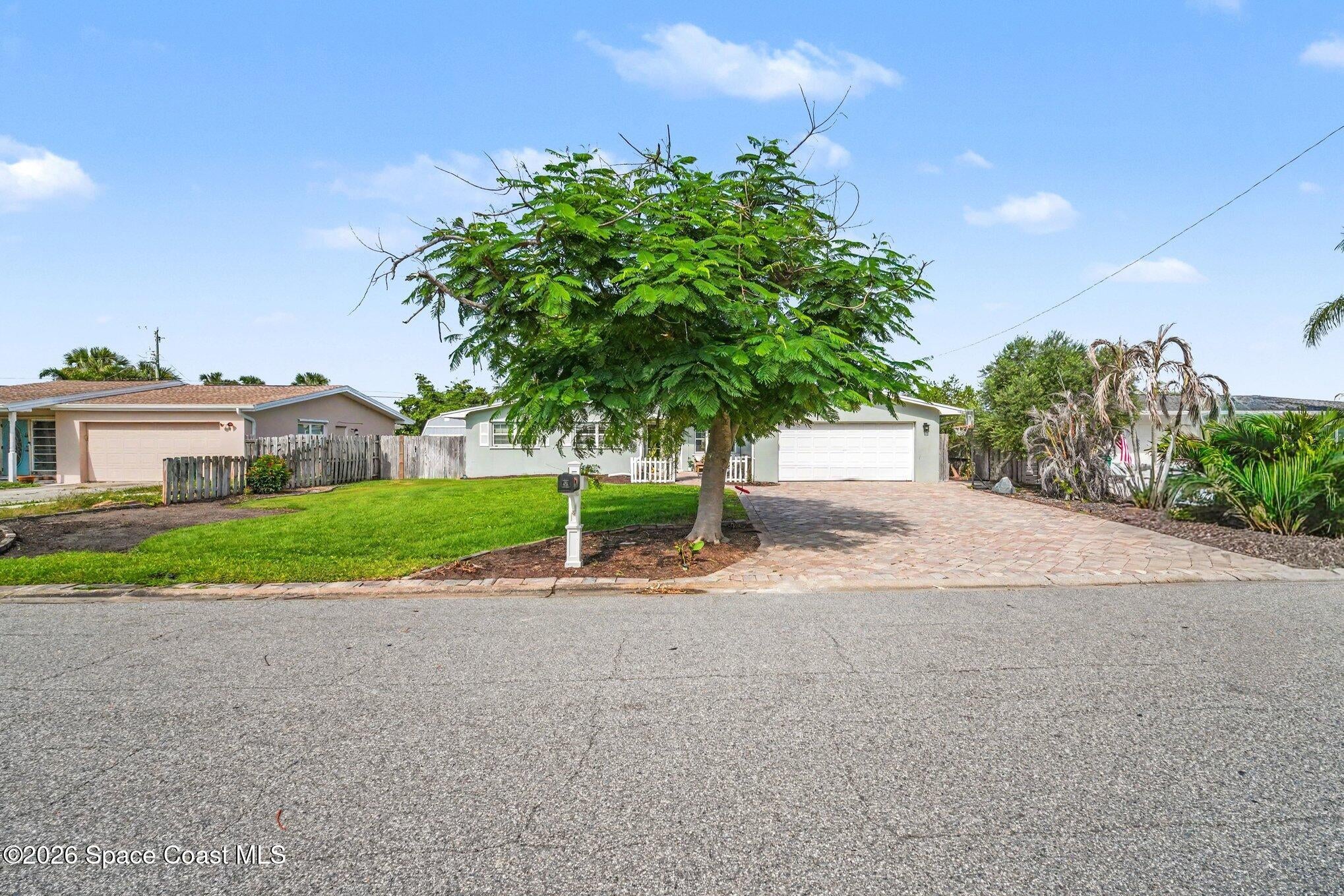2355 Reef Ave, Indialantic, FL 32903 photo