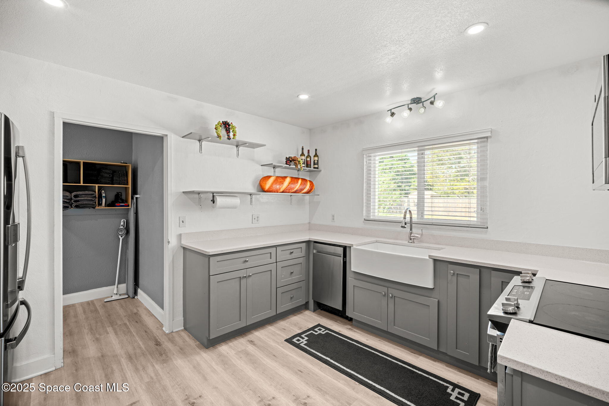 95 Peck Ave, Merritt Island, FL 32952 photo