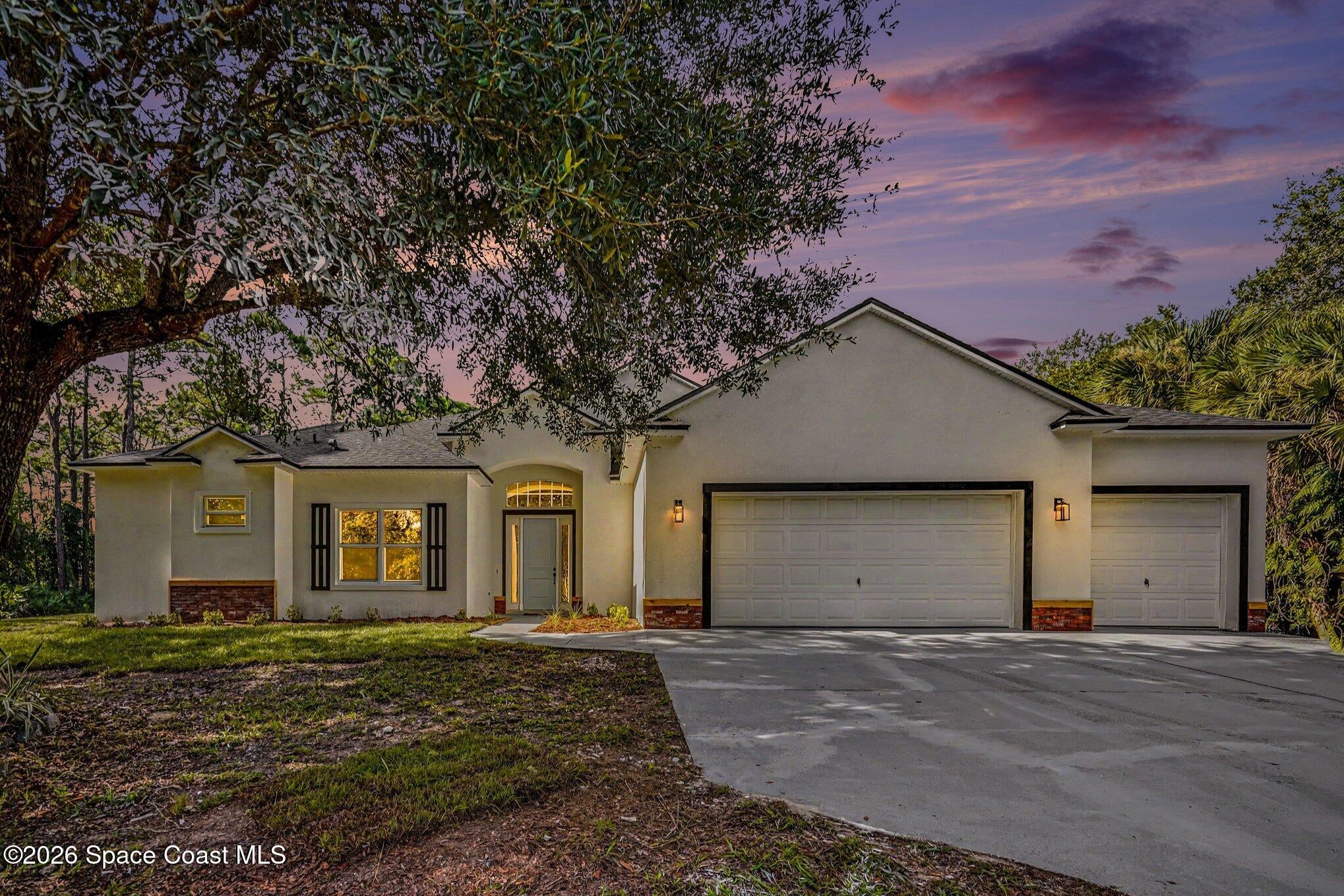 3025 Fawn Lake Blvd, Mims, FL 32754