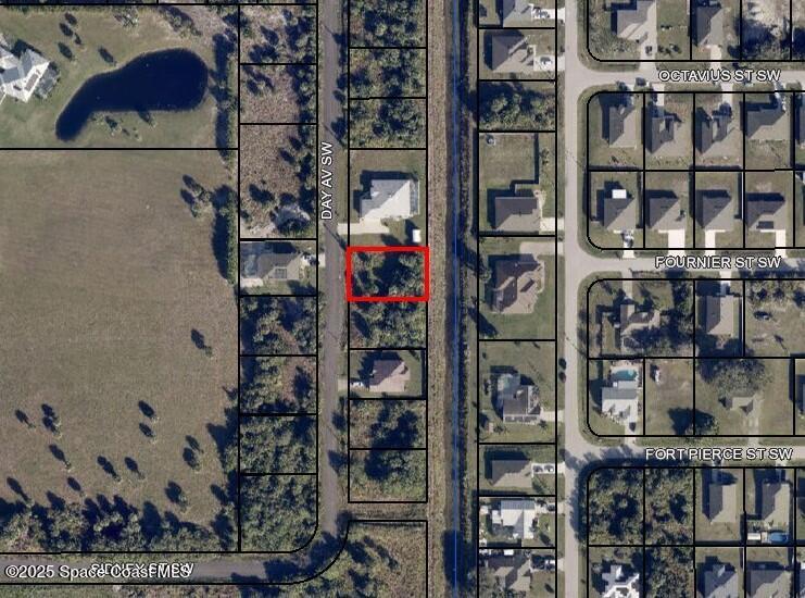 2167 Day Ave, Palm Bay, FL 32908
