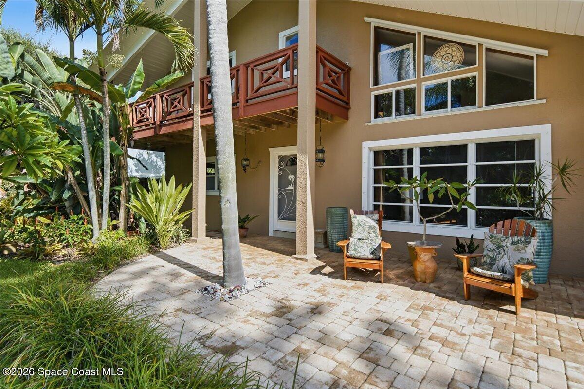 180 5 St, Melbourne Beach, FL 32951 photo