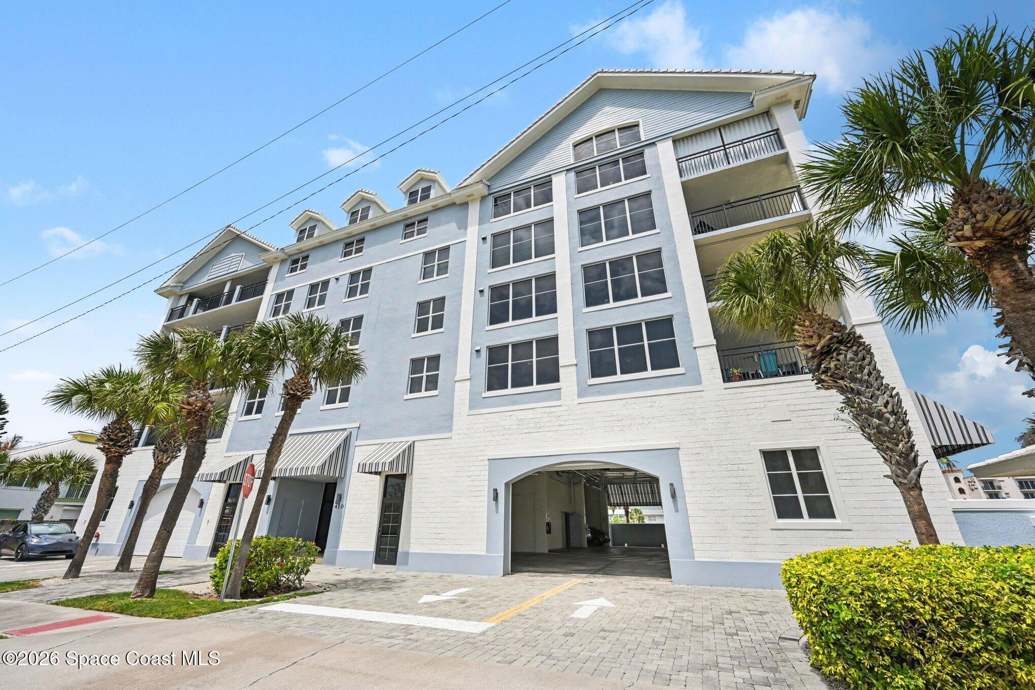 410 Hayes Ave, Cocoa Beach, FL 32931
