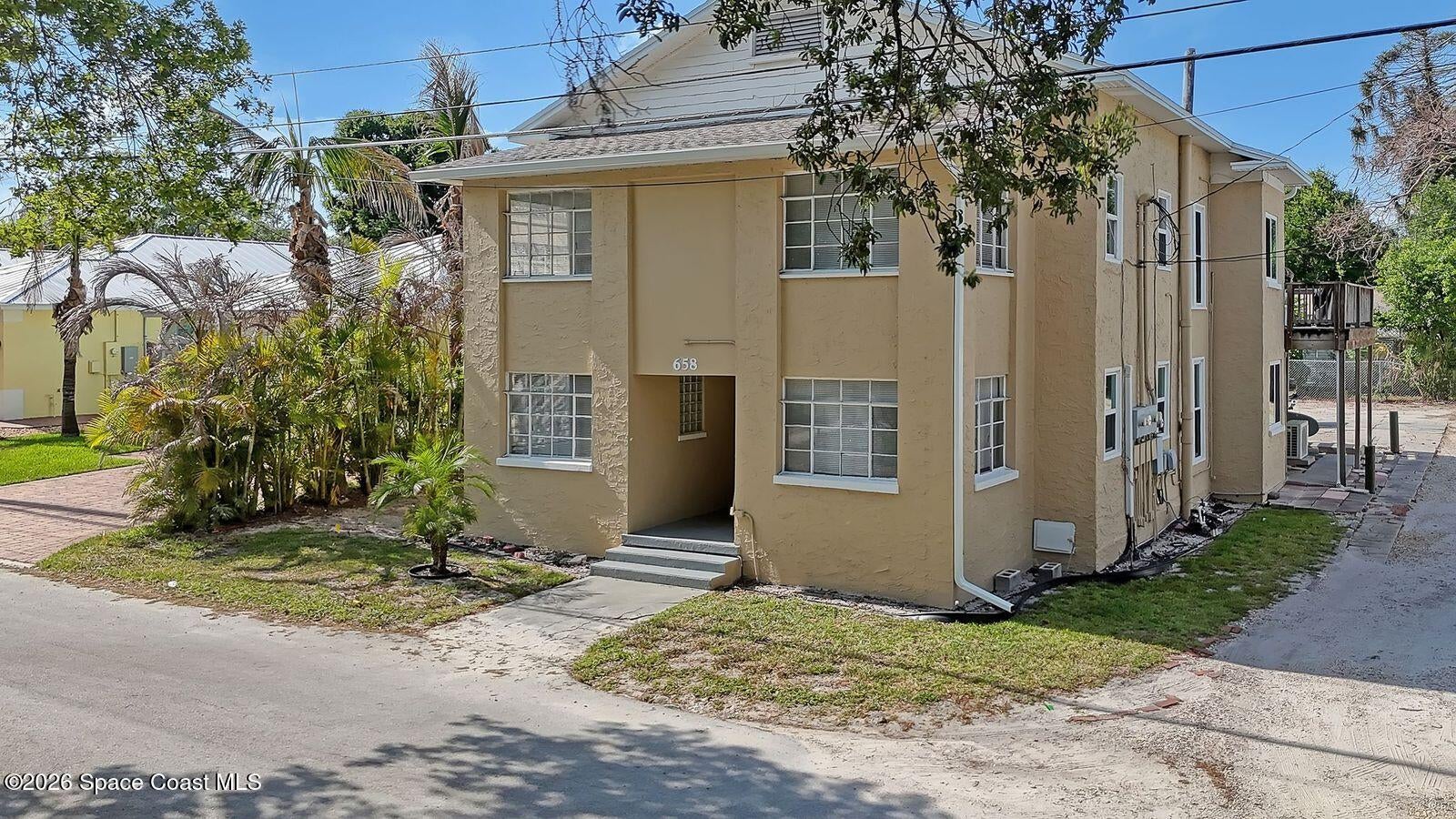 658 Young St, Melbourne, FL 32935