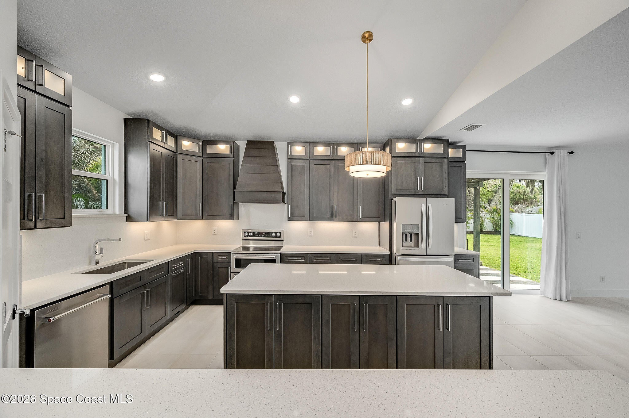 2093 Greenway Dr, Melbourne, FL 32901 photo