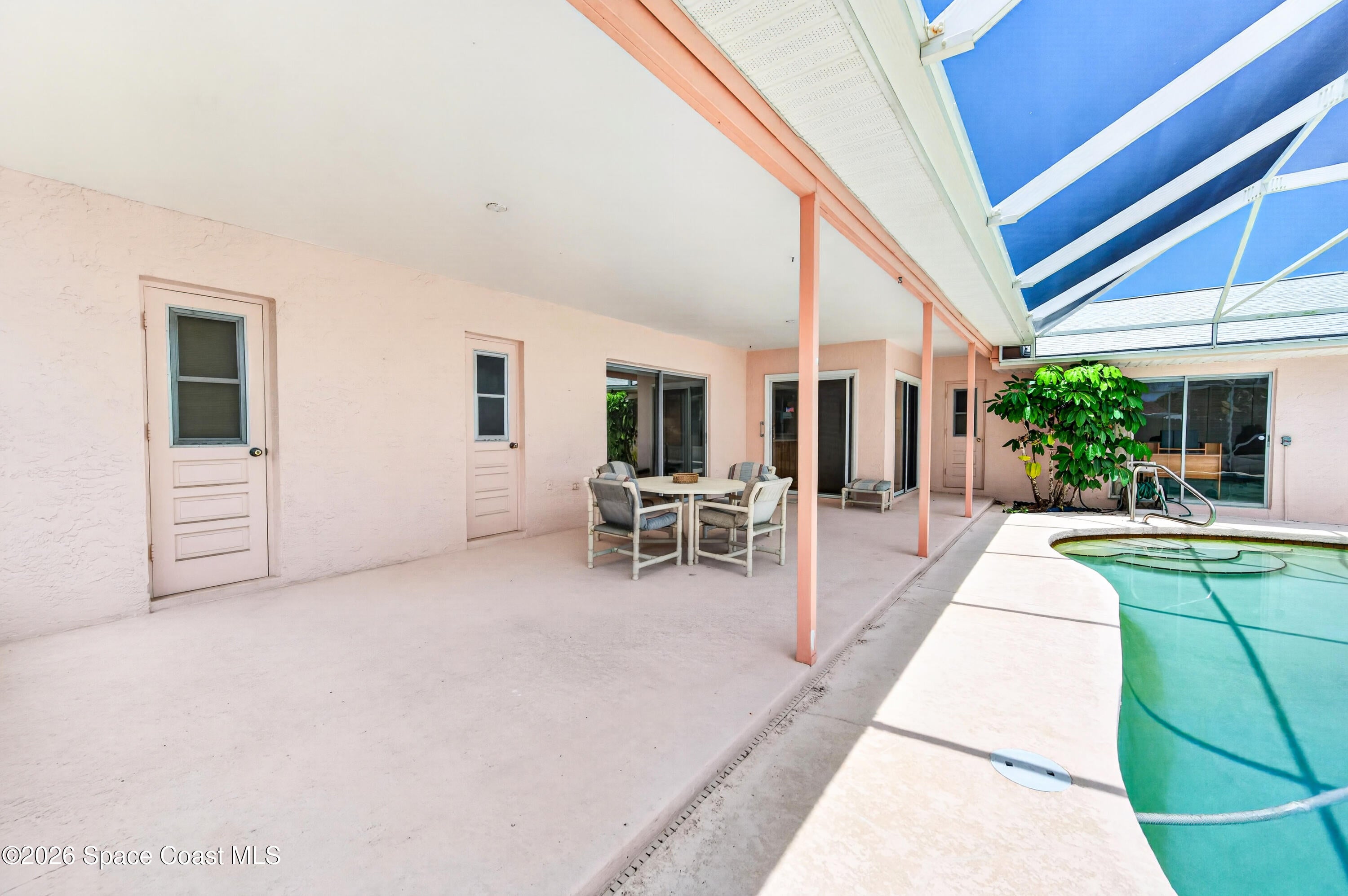 215 Dogwood Ave, Melbourne Beach, FL 32951 photo