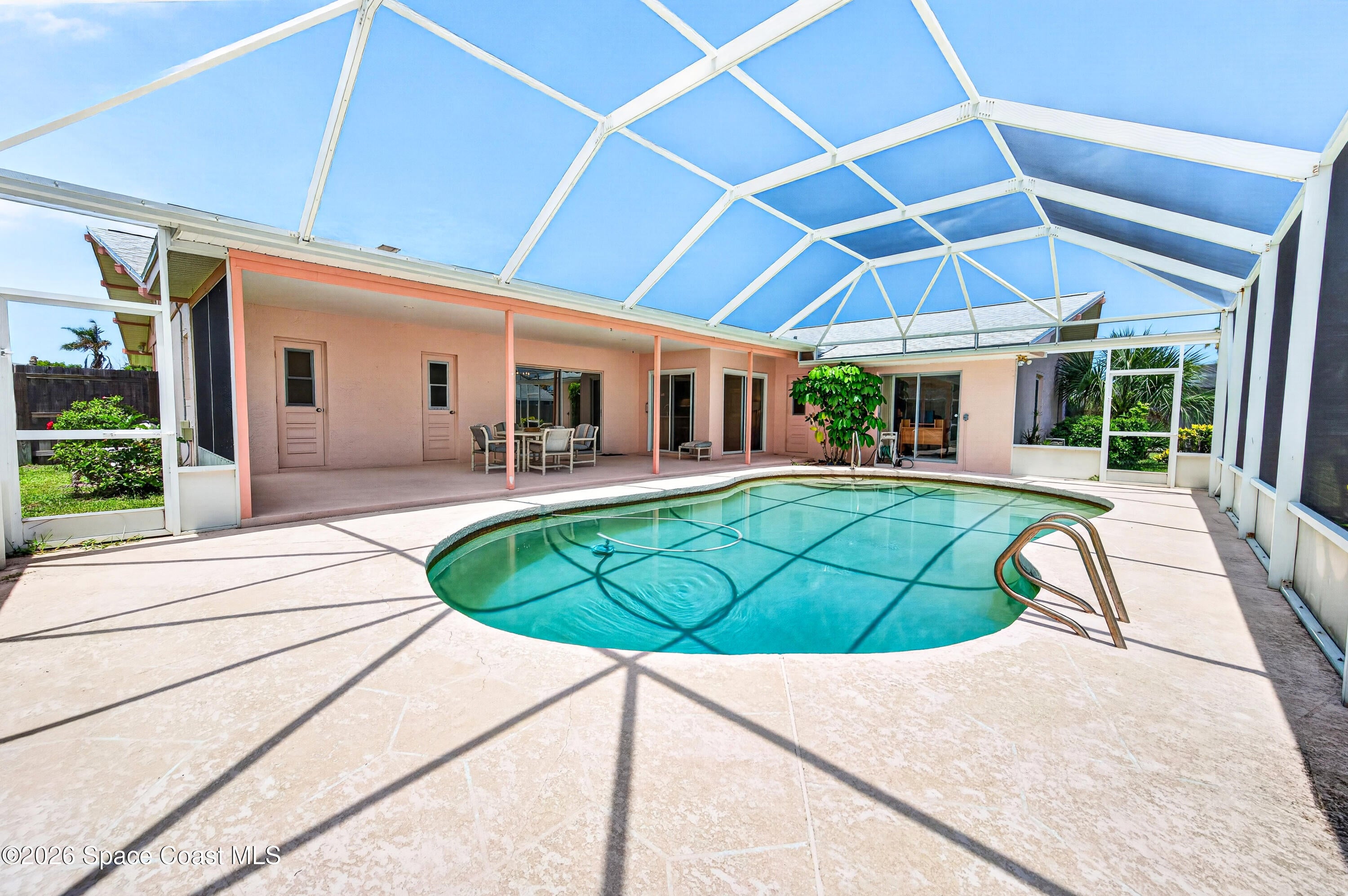 215 Dogwood Ave, Melbourne Beach, FL 32951 photo