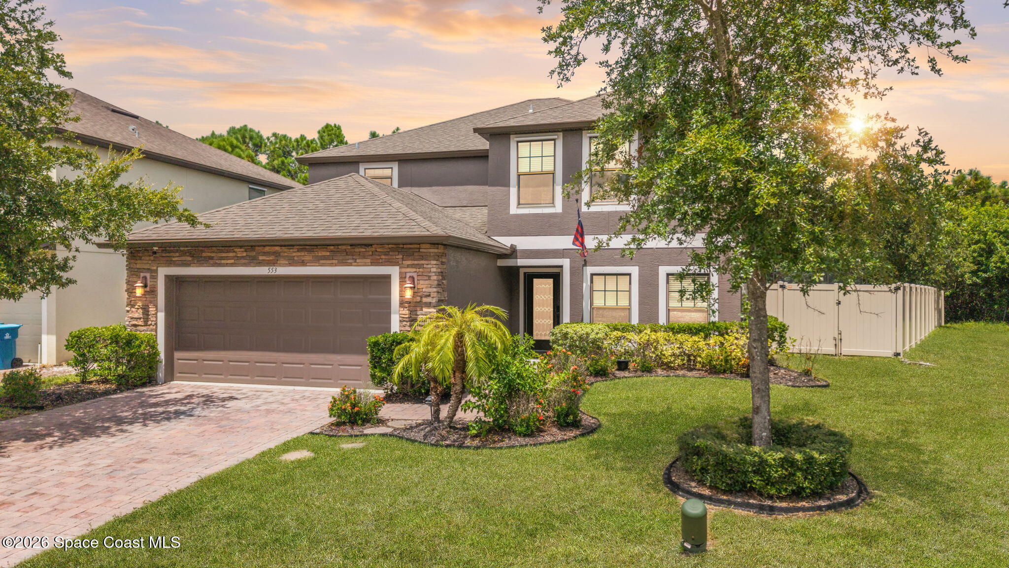 553 Trymore Dr, Palm Bay, FL 32909