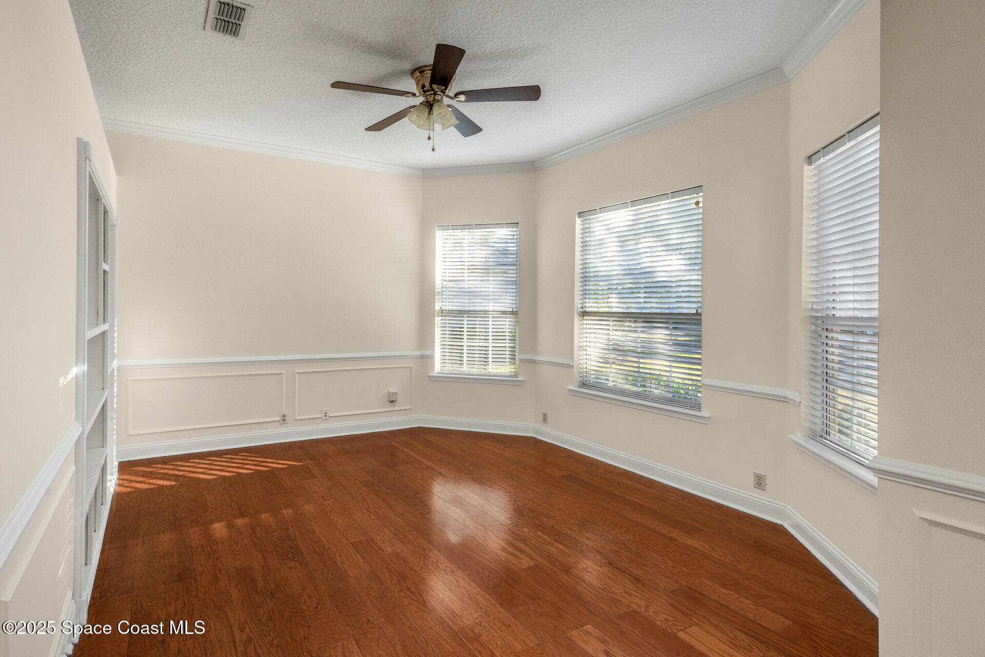 Single Family Residence in Fernandina Beach FL 95070 Starling Court 19.jpg