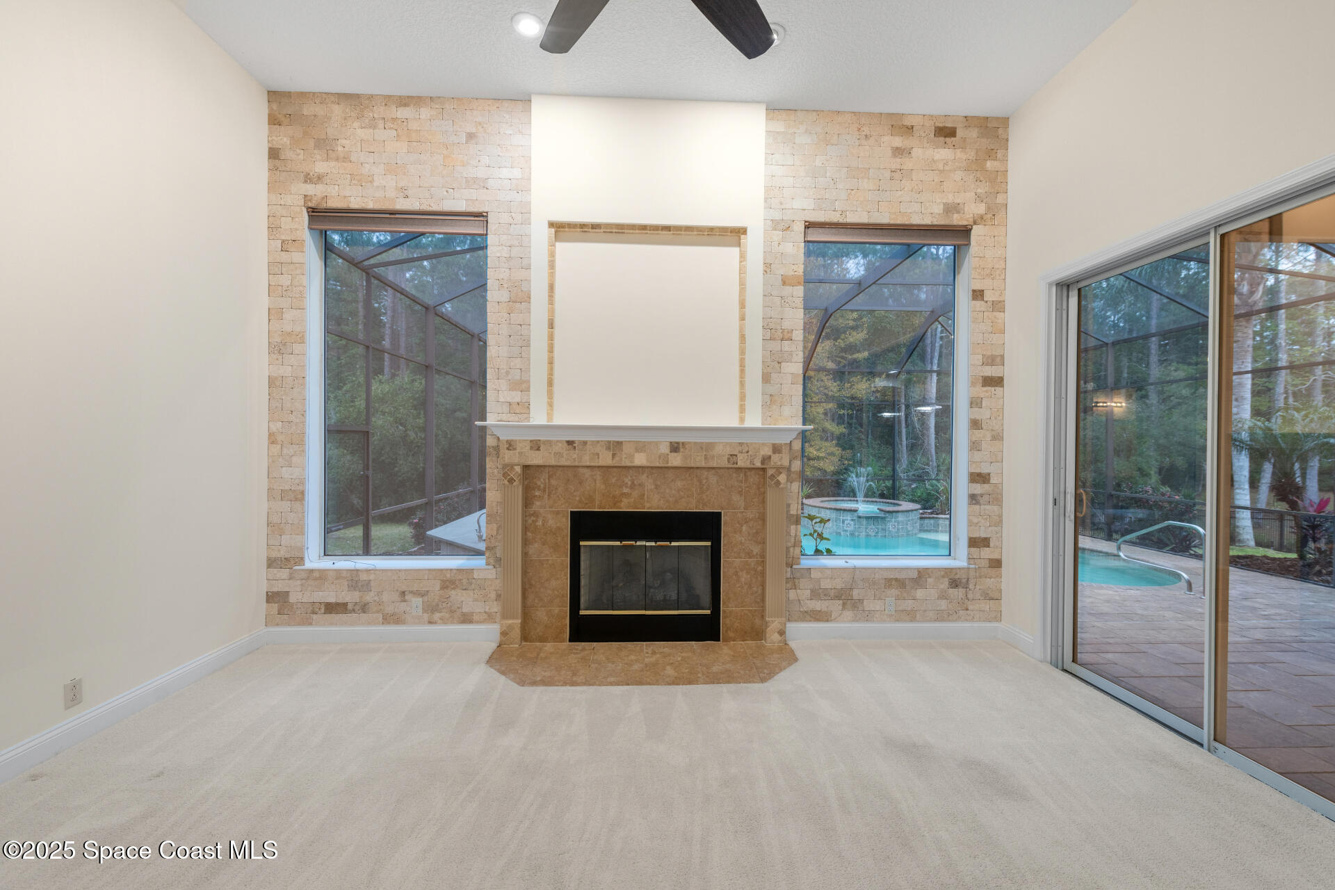 Single Family Residence in Fernandina Beach FL 95070 Starling Court 17.jpg