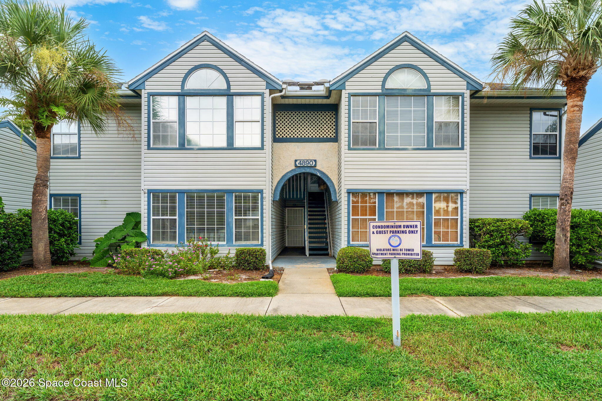 4890 Lake Waterford Way, West Melbourne, FL 32904
