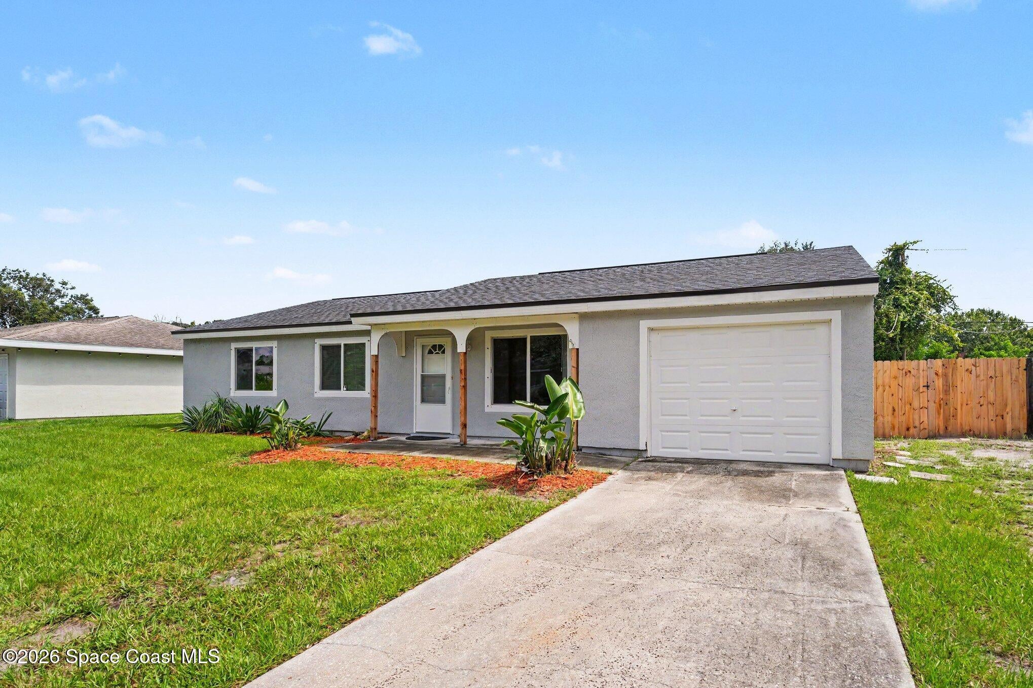 209 Manth Ave, Cocoa, FL 32927 photo