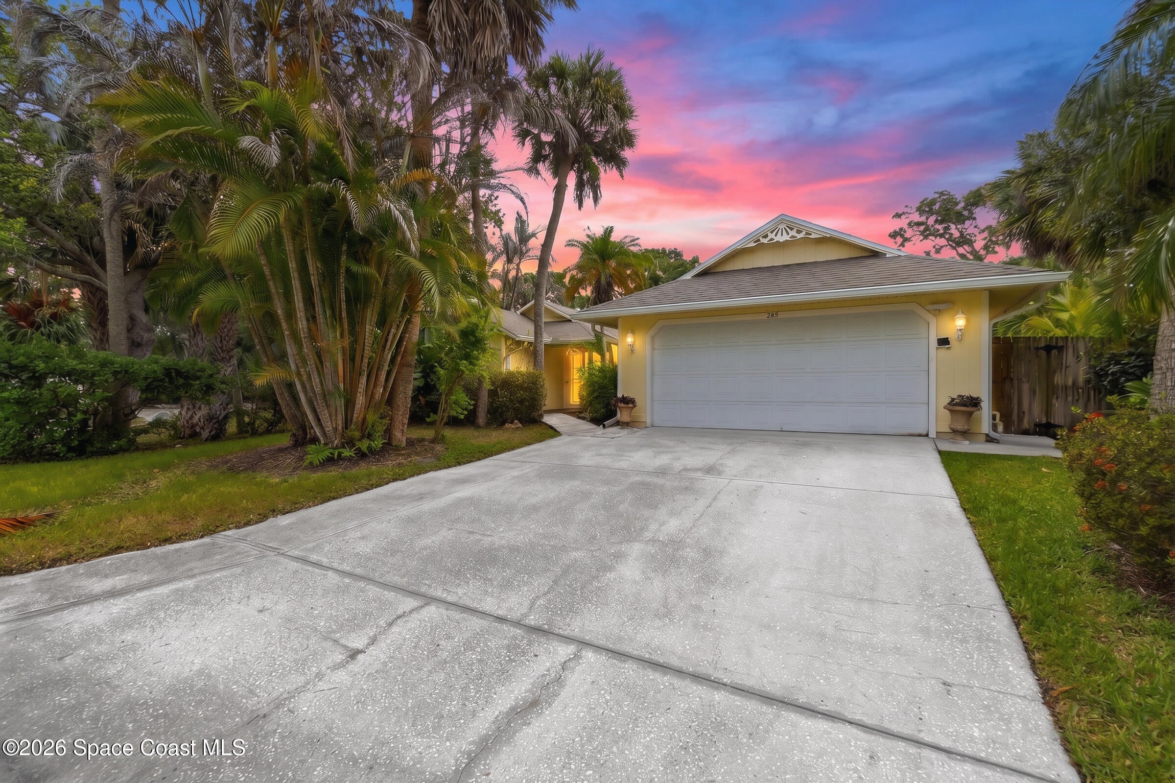 285 Ibis Dr, Melbourne Beach, FL 32951