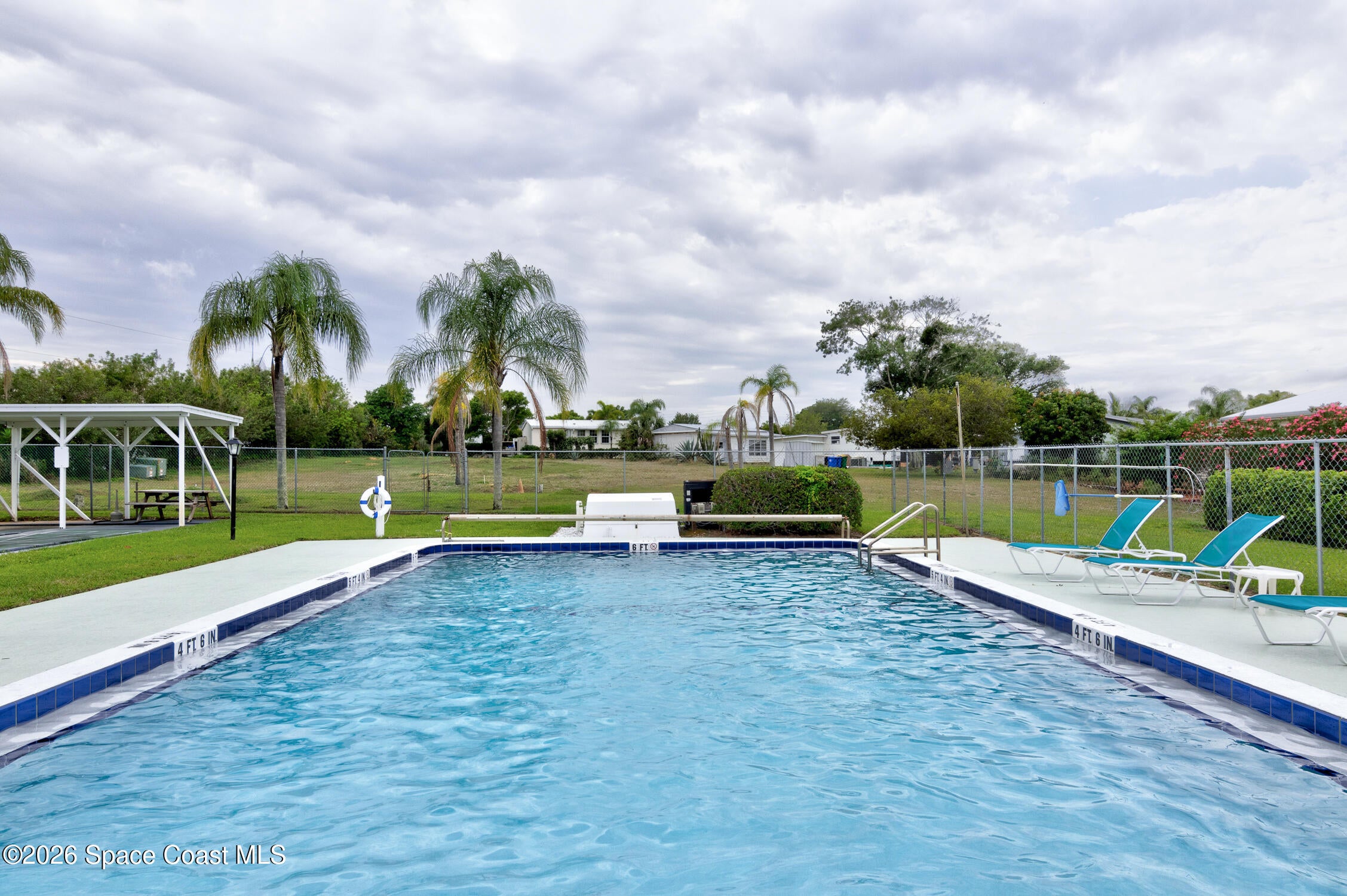 6180 98 Ln, Sebastian, FL 32958 photo