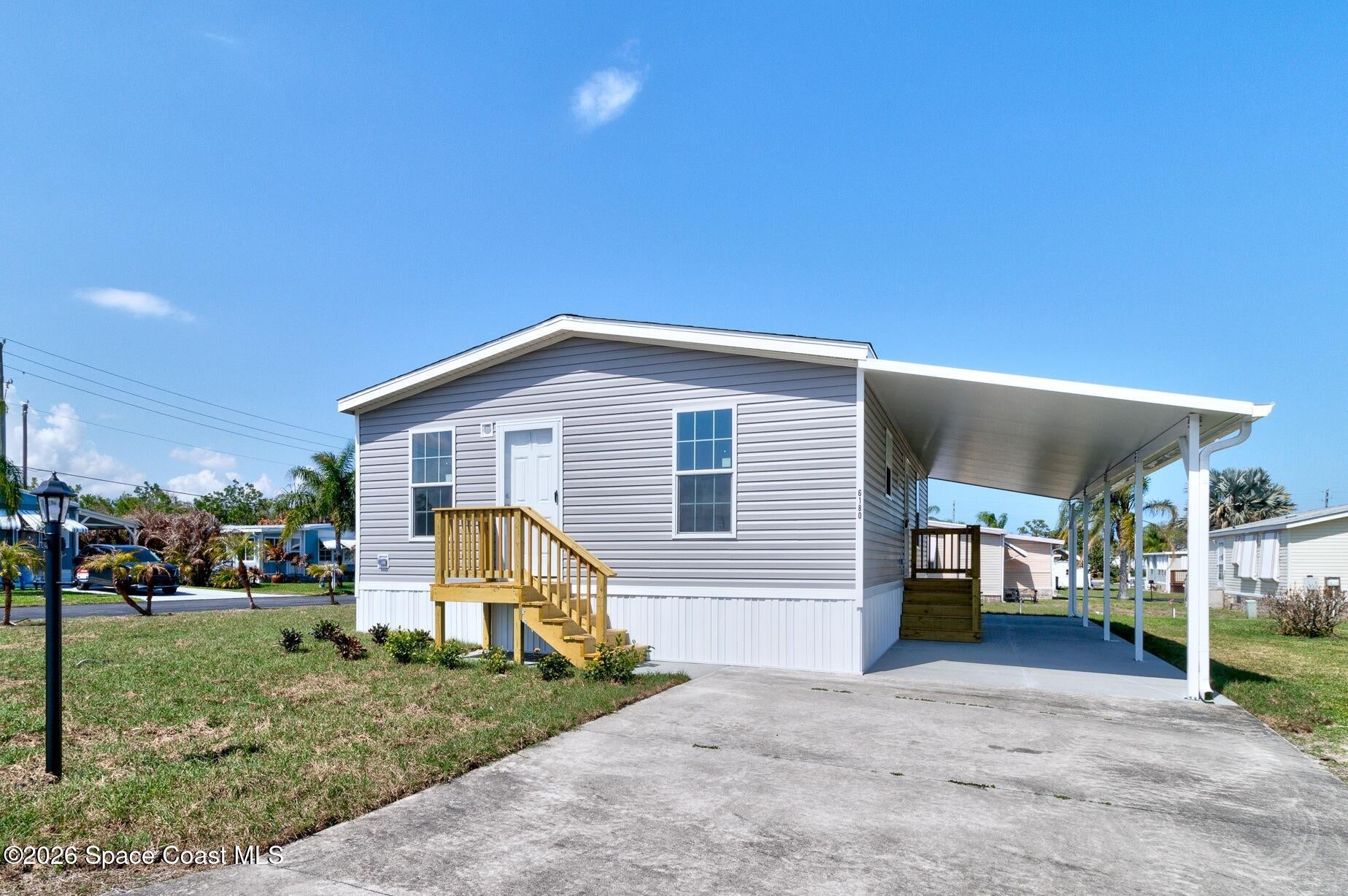 6180 98 Ln, Sebastian, FL 32958 photo