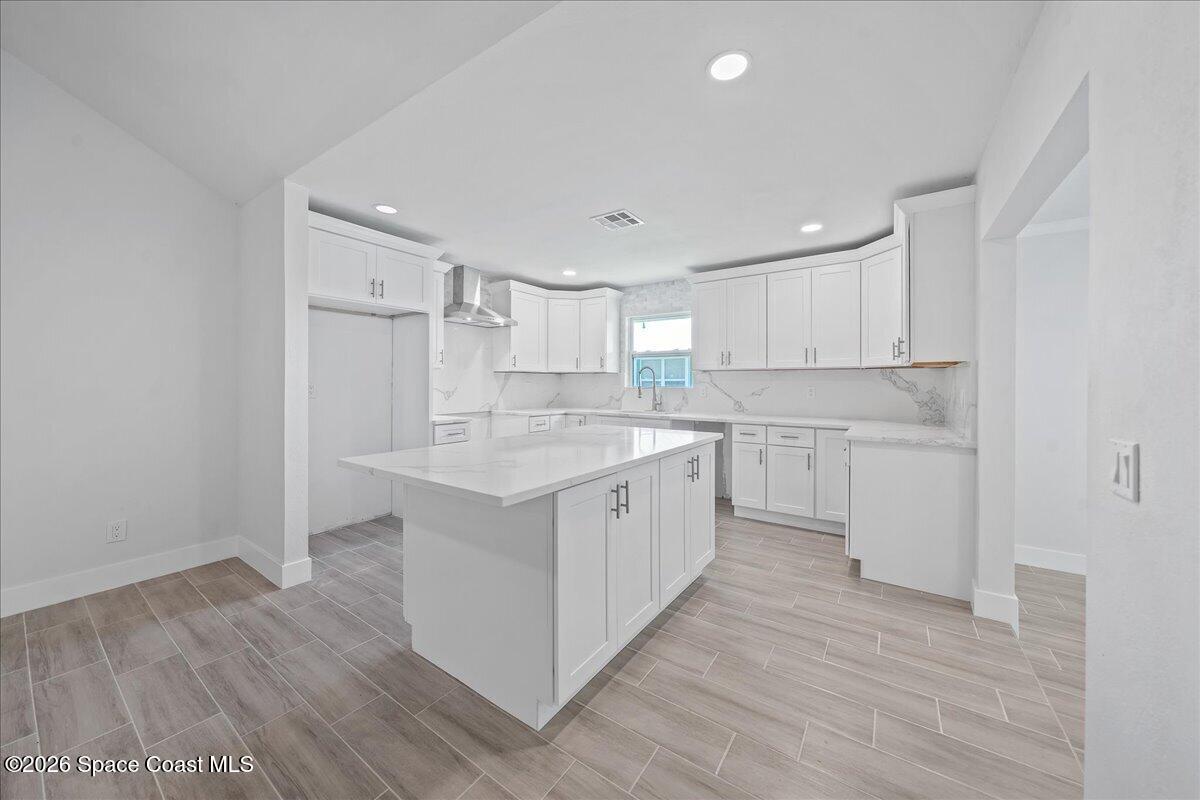 179 Filbert St, Sebastian, FL 32958 photo
