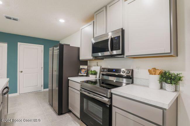 3250 Hainsworth Ave, Palm Bay, FL 32909 photo