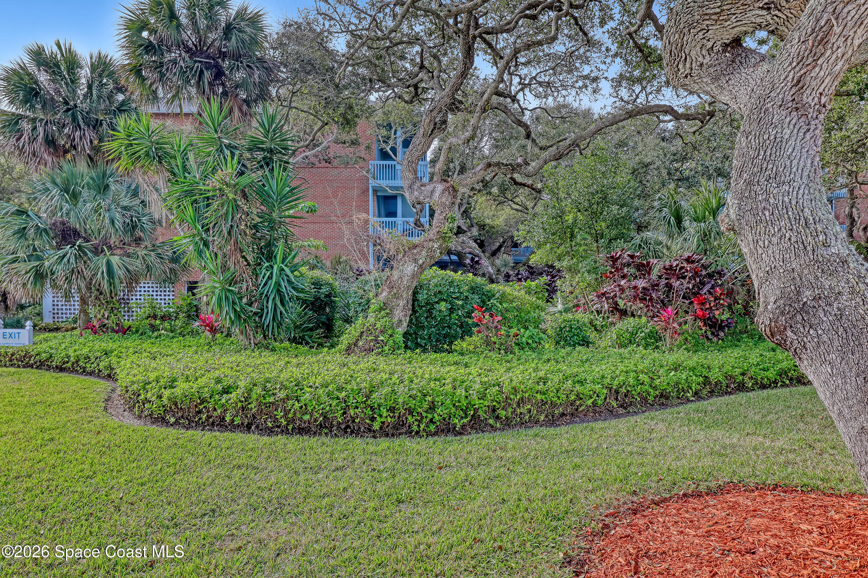 240 Hammock Shore Dr, Melbourne Beach, FL 32951