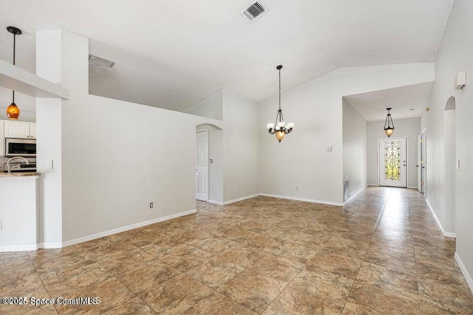 8426 Mizell Dr, Melbourne, FL 32940 photo