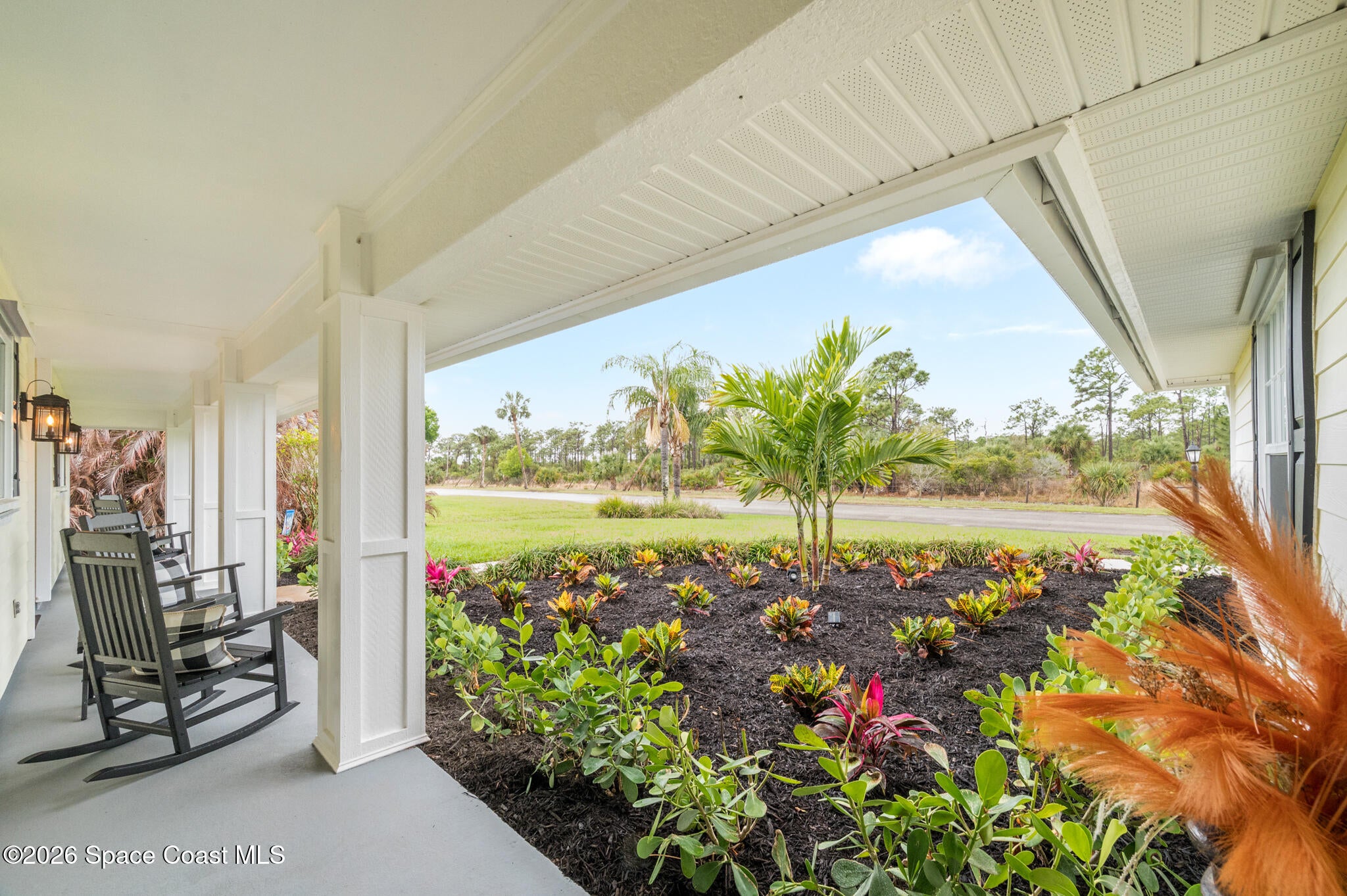 1516 Eagles Cir, Sebastian, FL 32958 photo