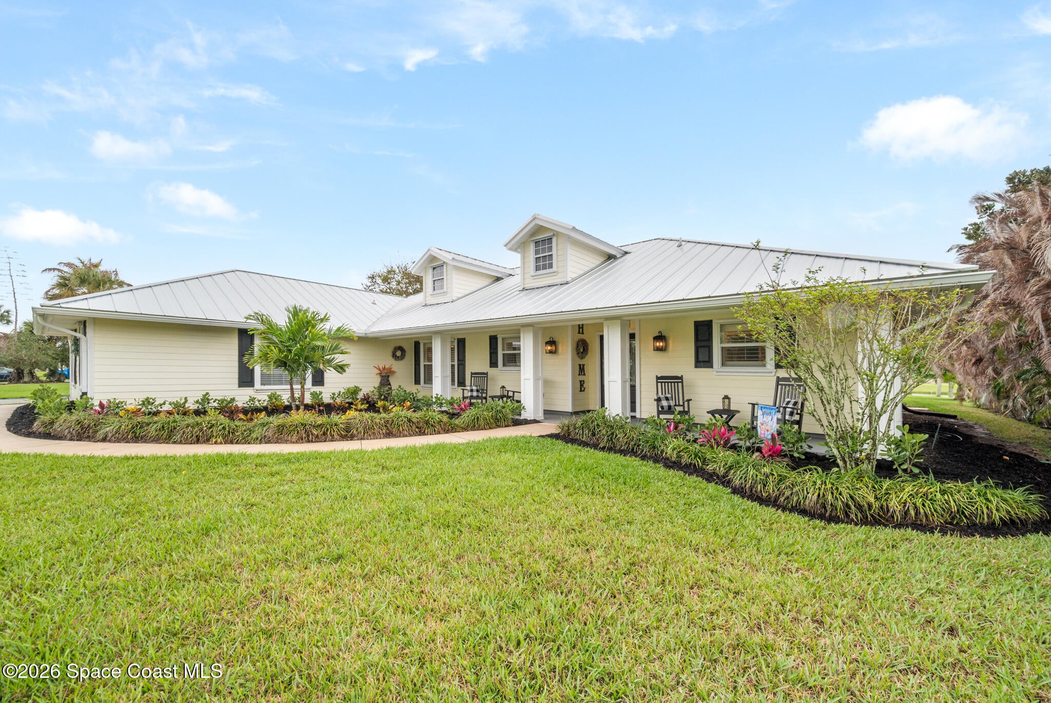 1516 Eagles Cir, Sebastian, FL 32958 photo