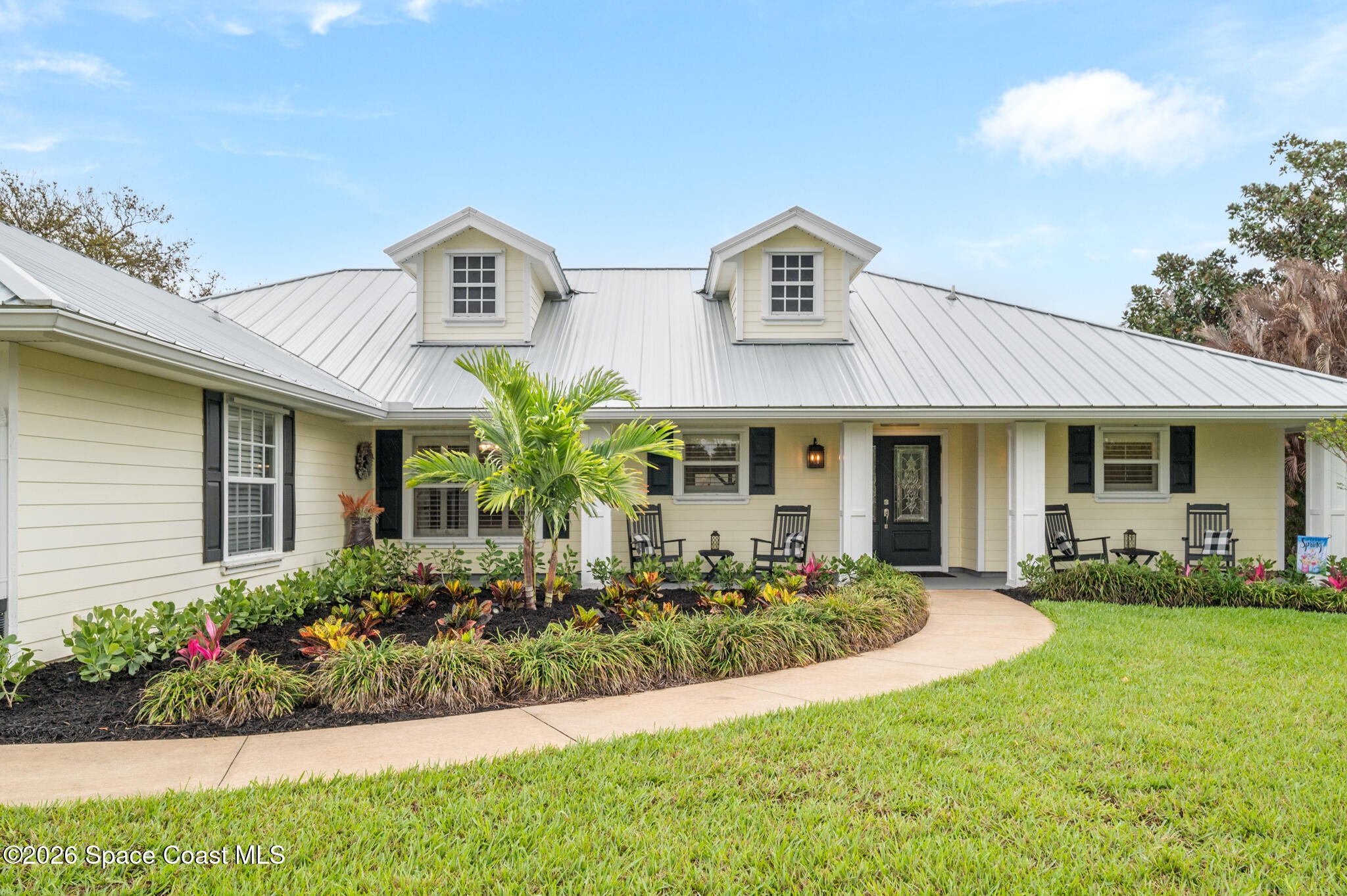 1516 Eagles Cir, Sebastian, FL 32958 photo